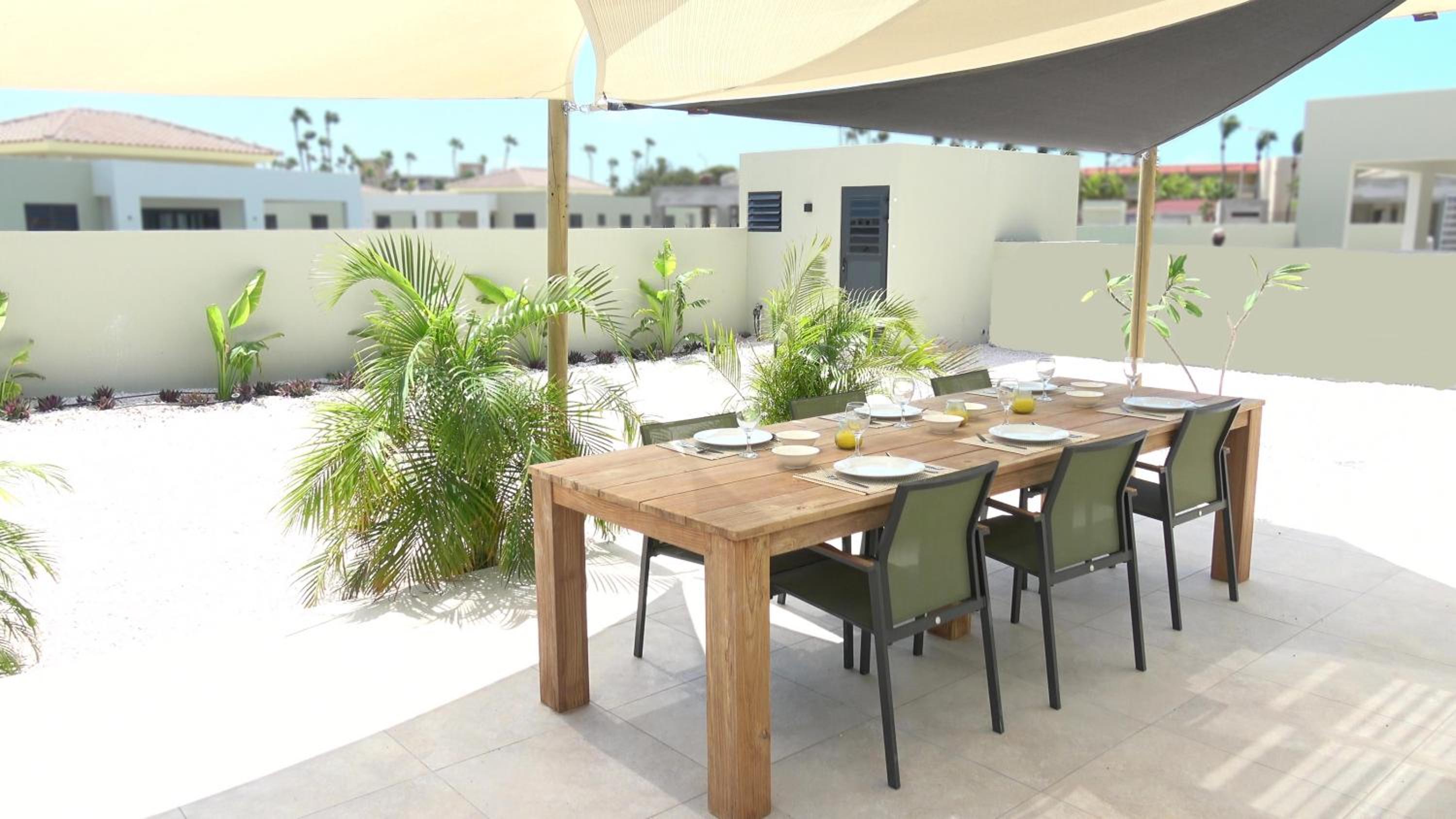 Villa Cabana Mambo Beach