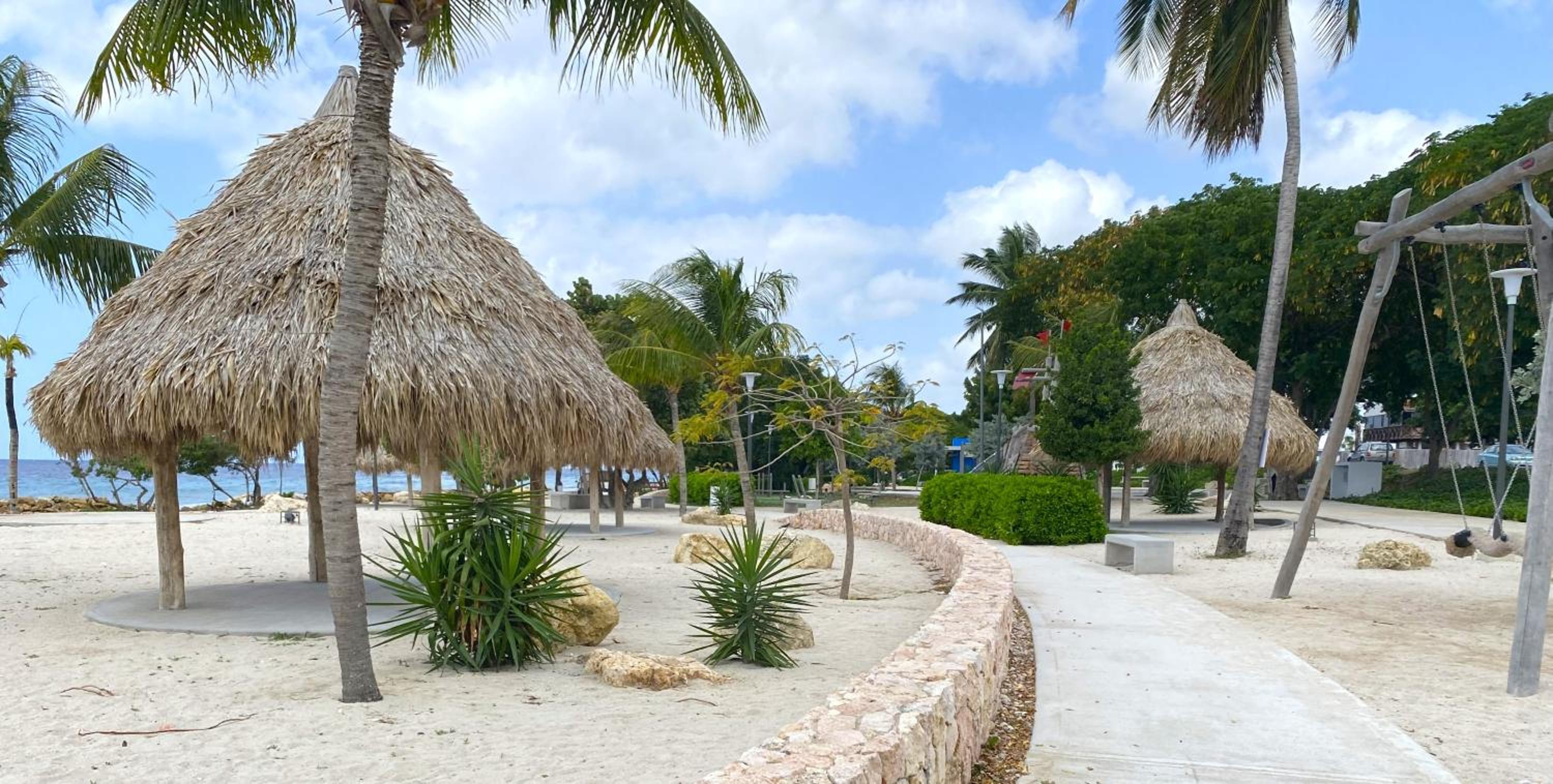 Villa Cabana Mambo Beach