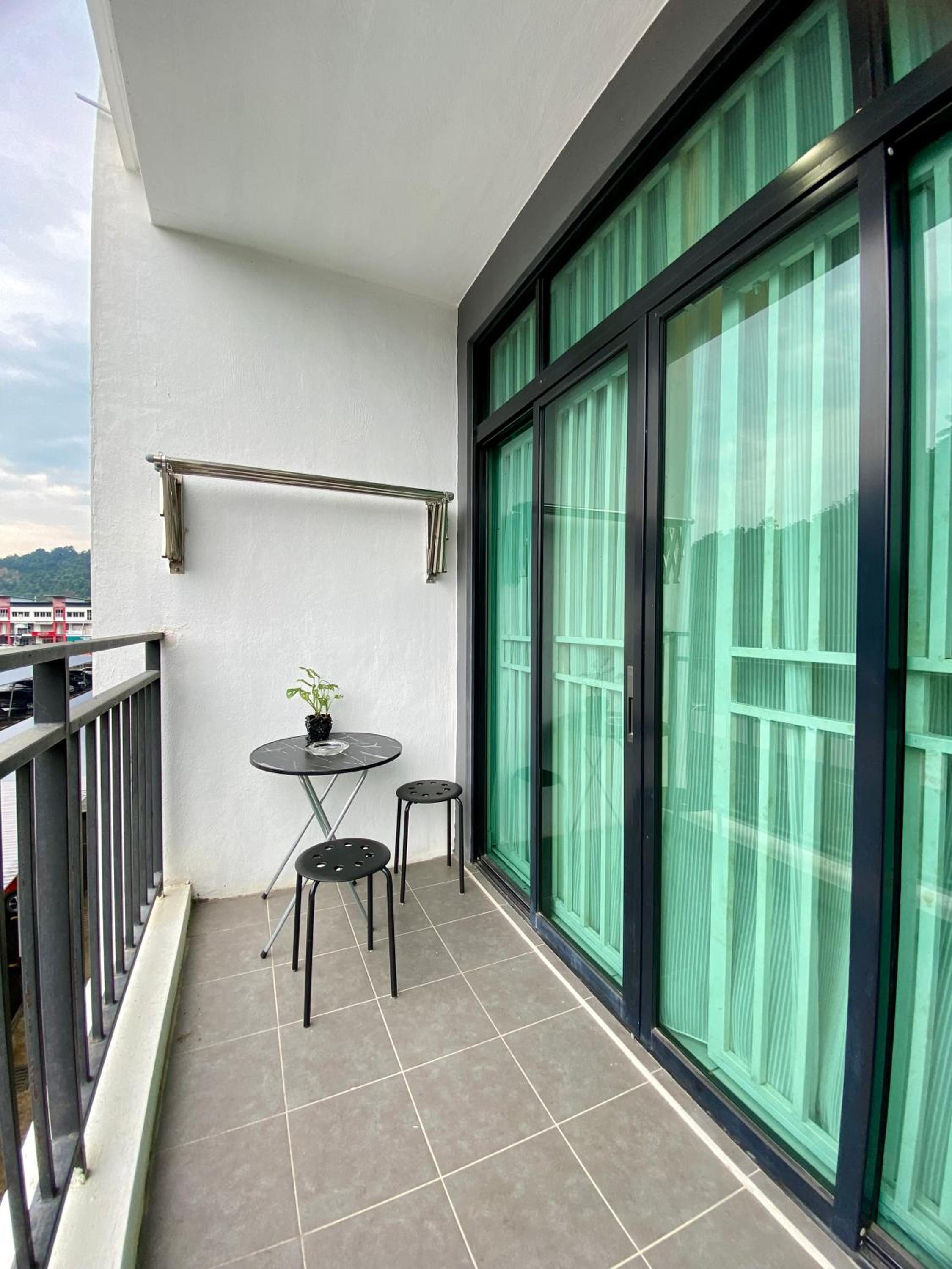 SDD HOMESTAY - Benoni Garden Apartment