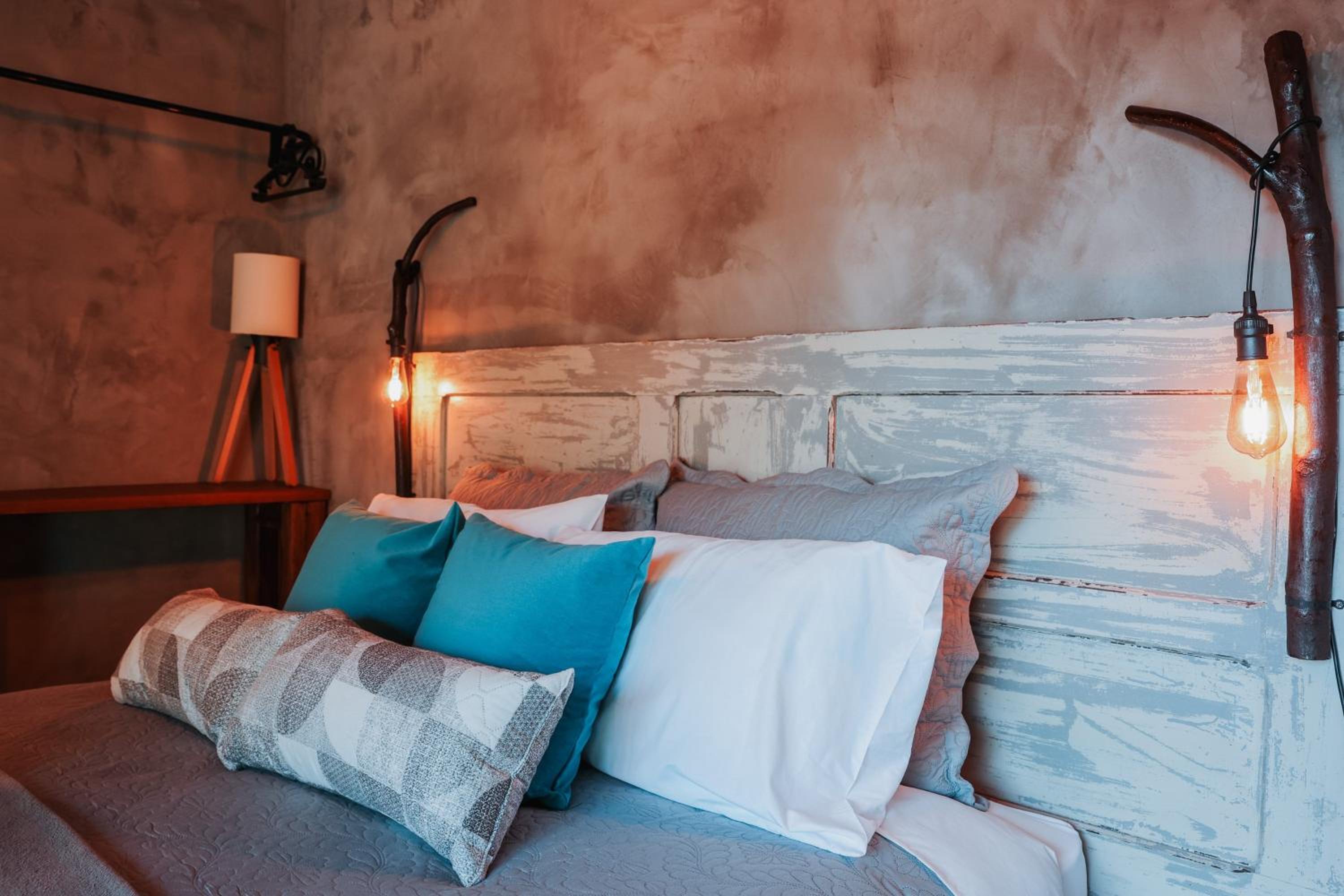 Chalé Romântico em Curitiba, climatizado com banheira - TinyHousePassauna