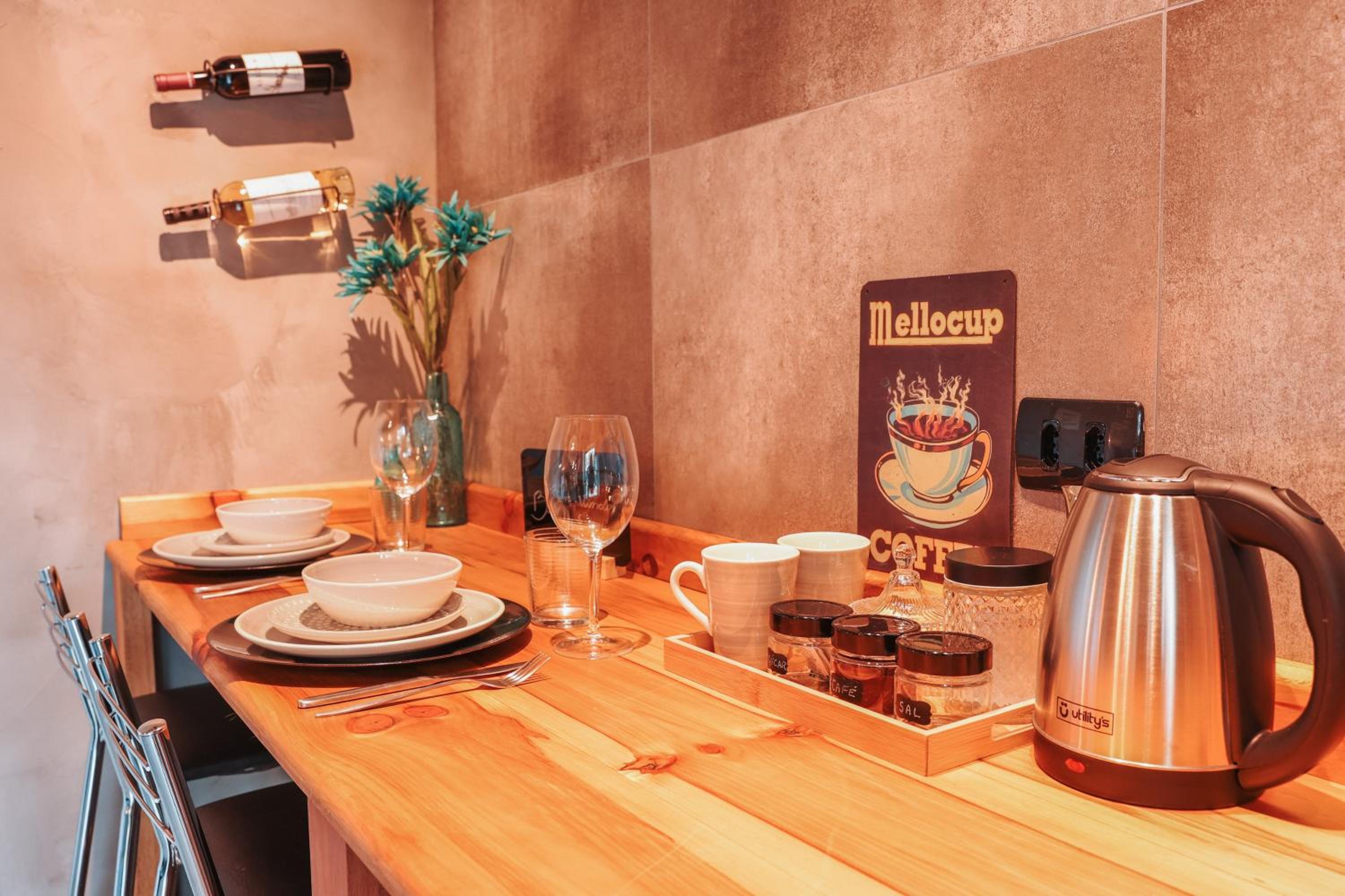 Chalé Romântico em Curitiba, climatizado com banheira - TinyHousePassauna