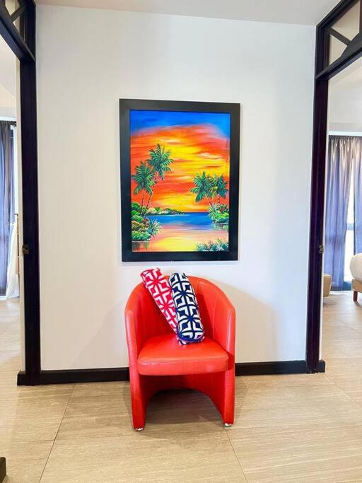 Condo Jungle Bay