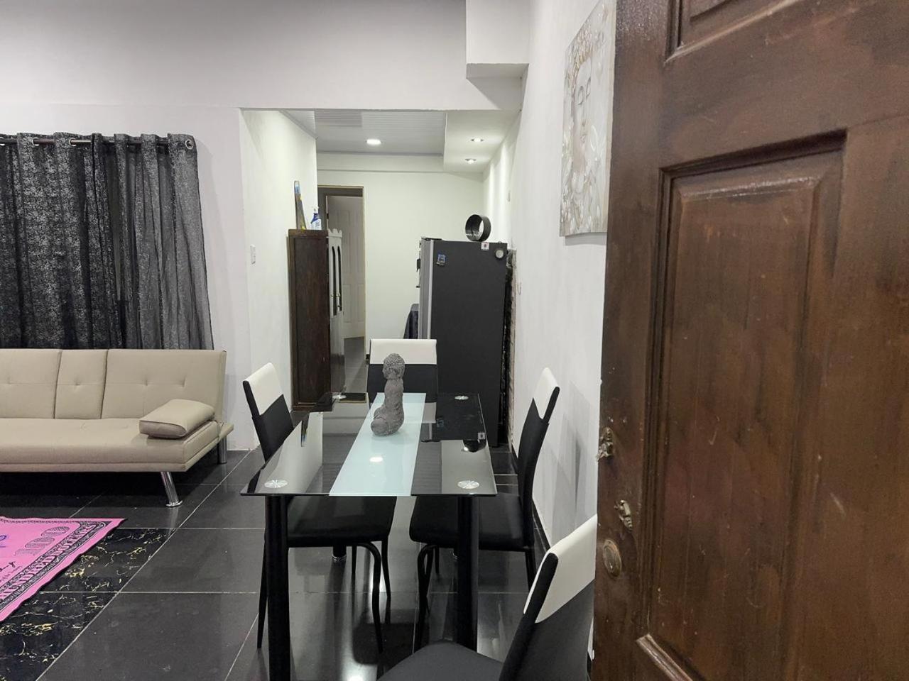 Apartamento en condominio marvin