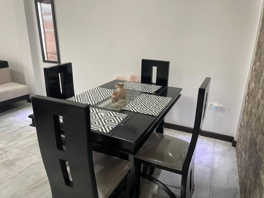 Cómodo Apartamento cerca del Aeropuerto