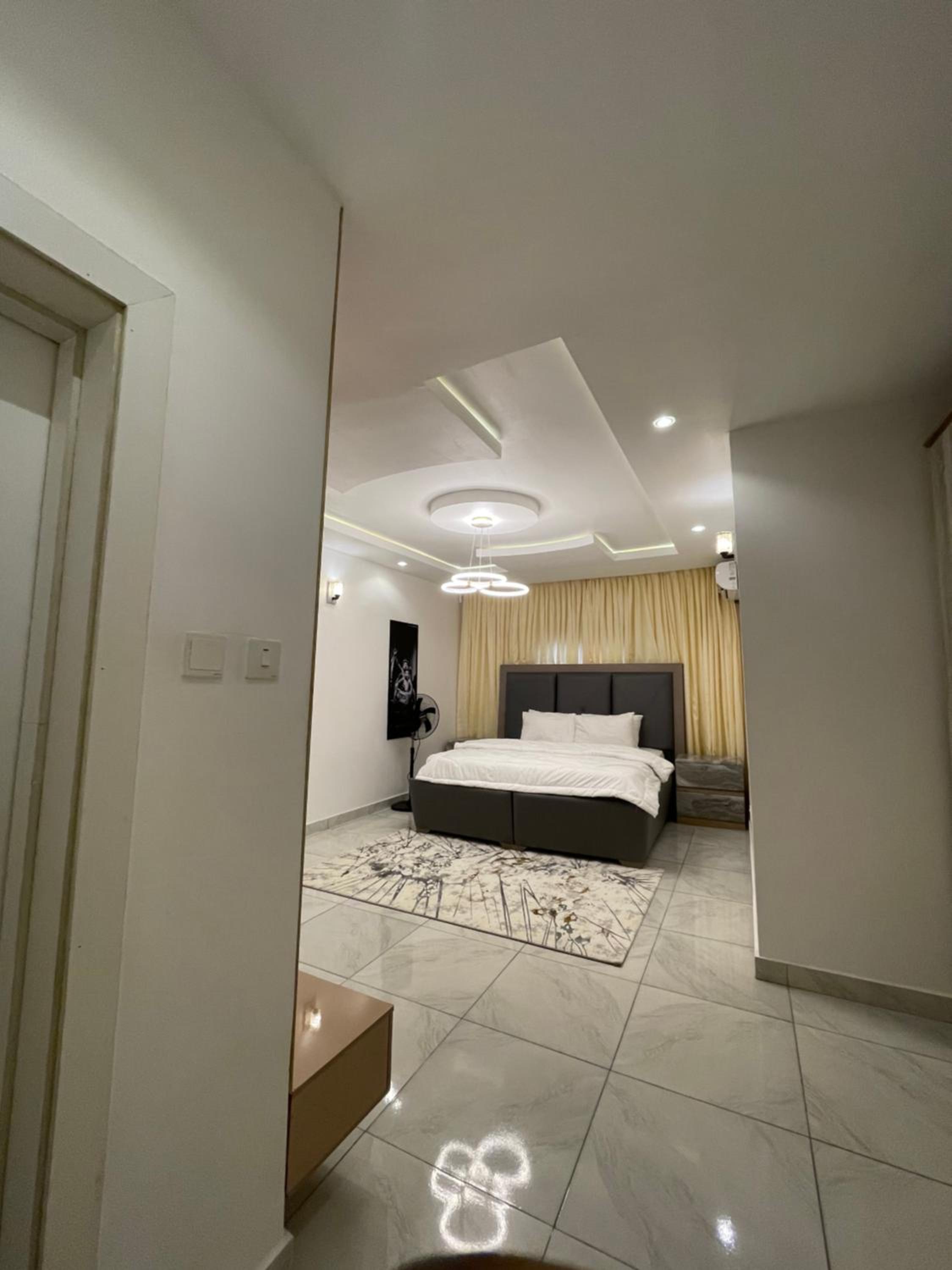 Eddy Apartment