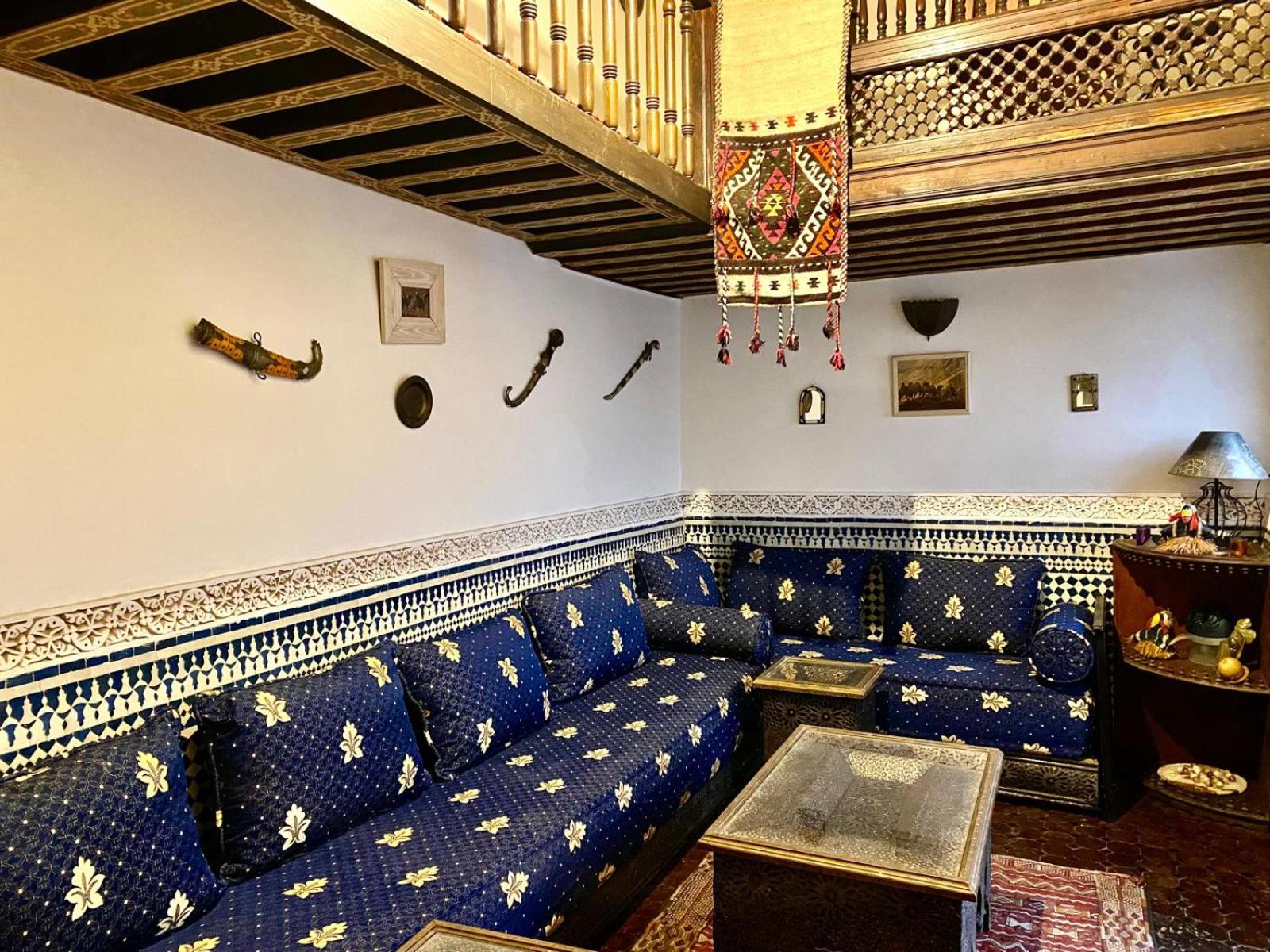 Évasion Authentique - Riad 4 Suites - Wi-Fi & Climatisation - Terrasse avec vue panoramique sur la Médina view 3