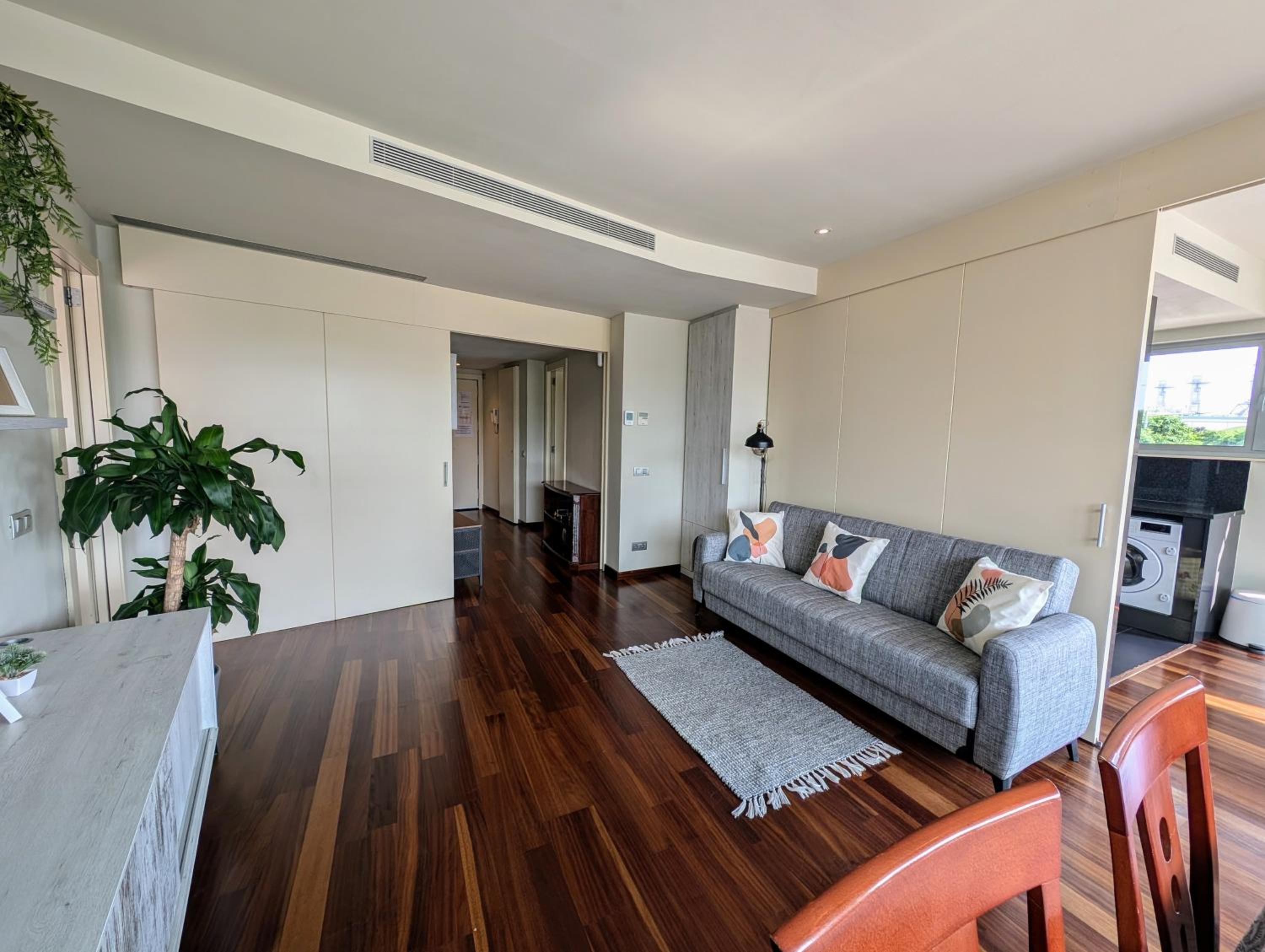 Bright 2 Bedroom Apartment with 2 Terraces Pool and Parking near Diagonal Mar Beach