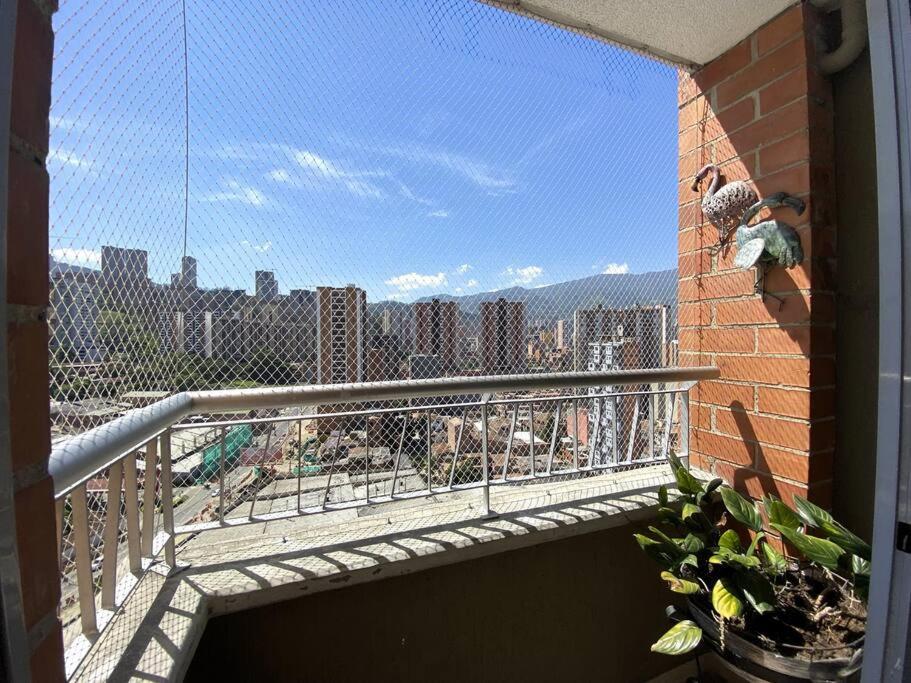 Central Family Home with Air Conditioning
