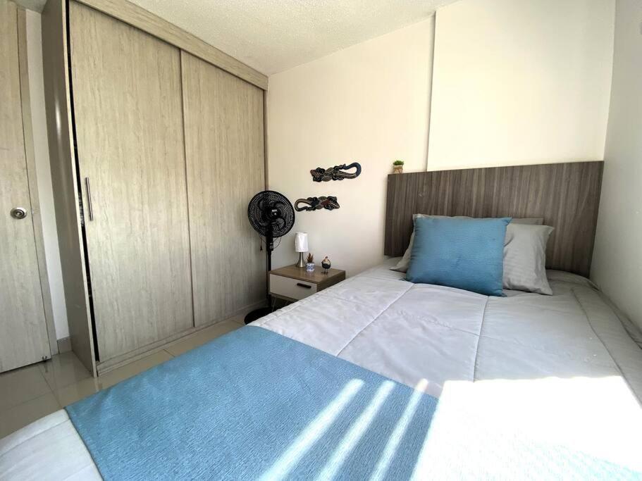 Central Family Home with Air Conditioning