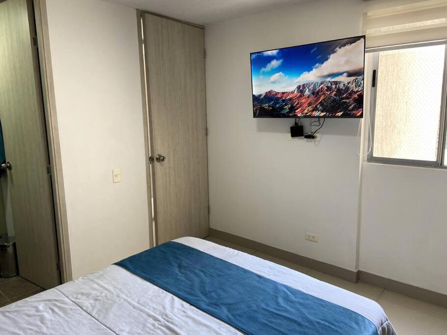 Central Family Home with Air Conditioning