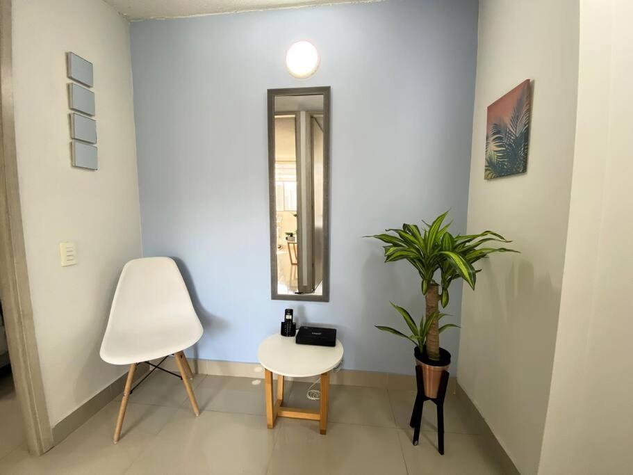 Central Family Home with Air Conditioning
