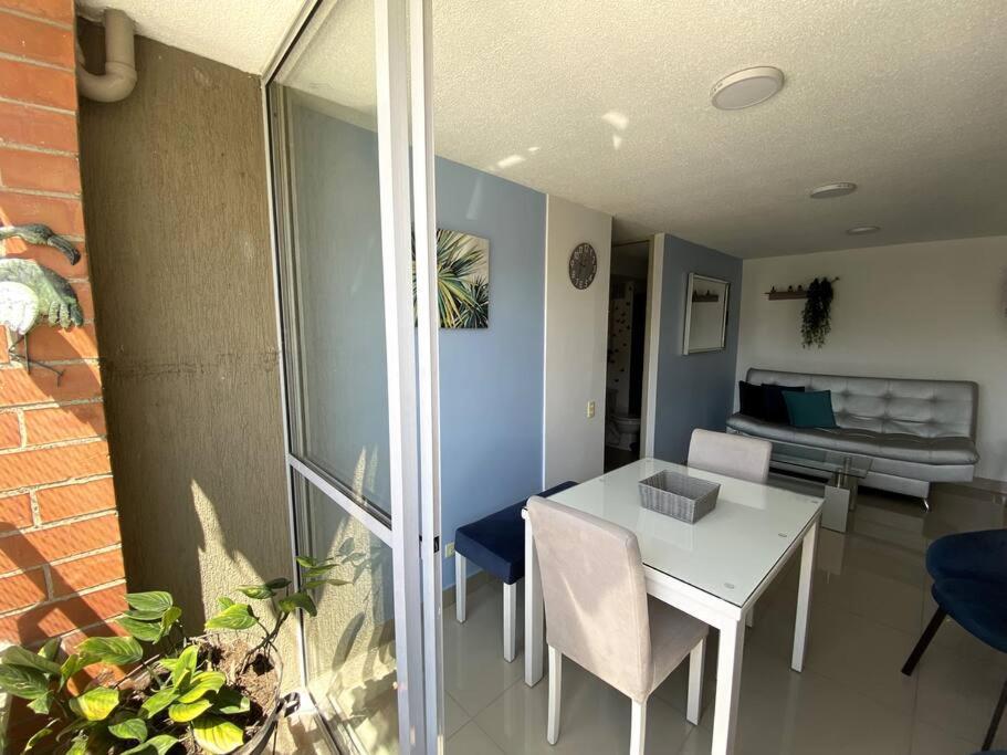 Central Family Home with Air Conditioning