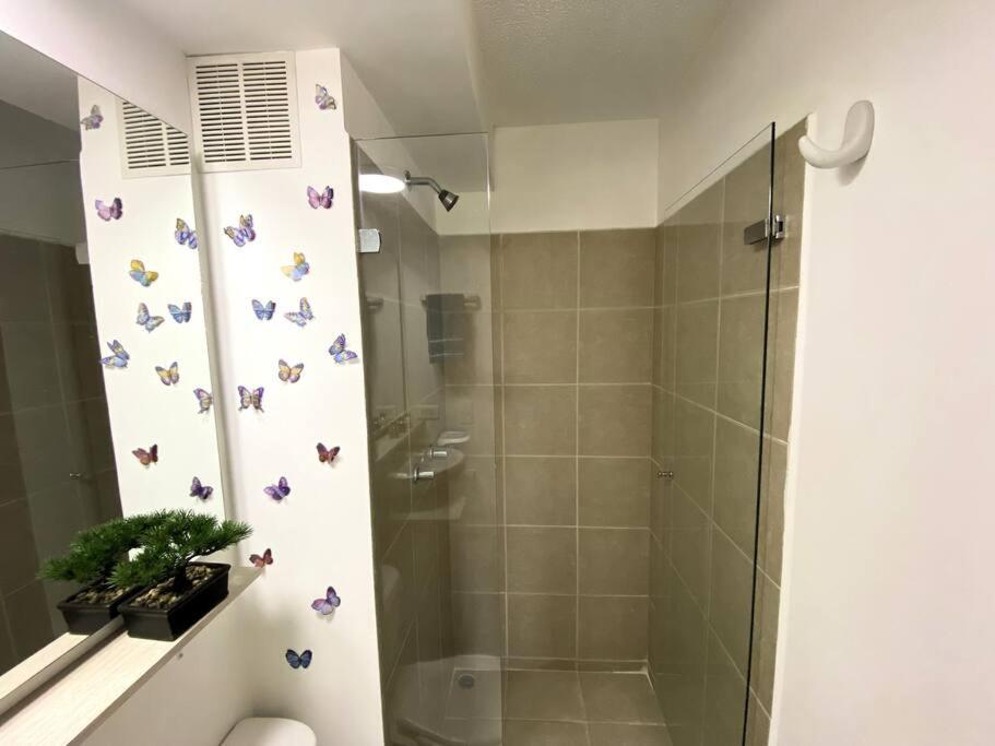 Central Family Home with Air Conditioning
