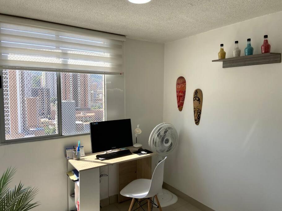 Central Family Home with Air Conditioning