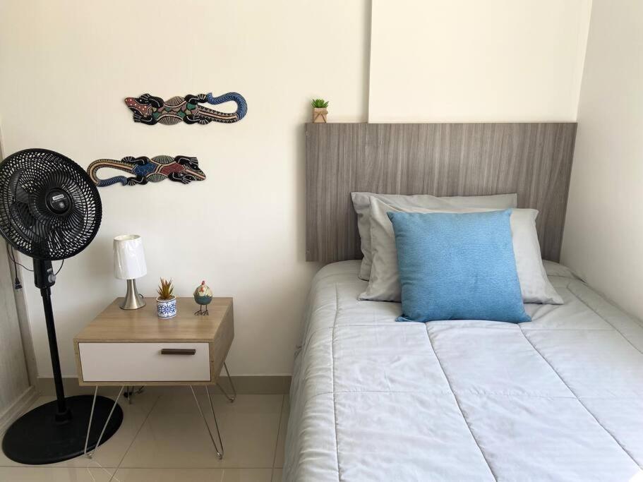 Central Family Home with Air Conditioning