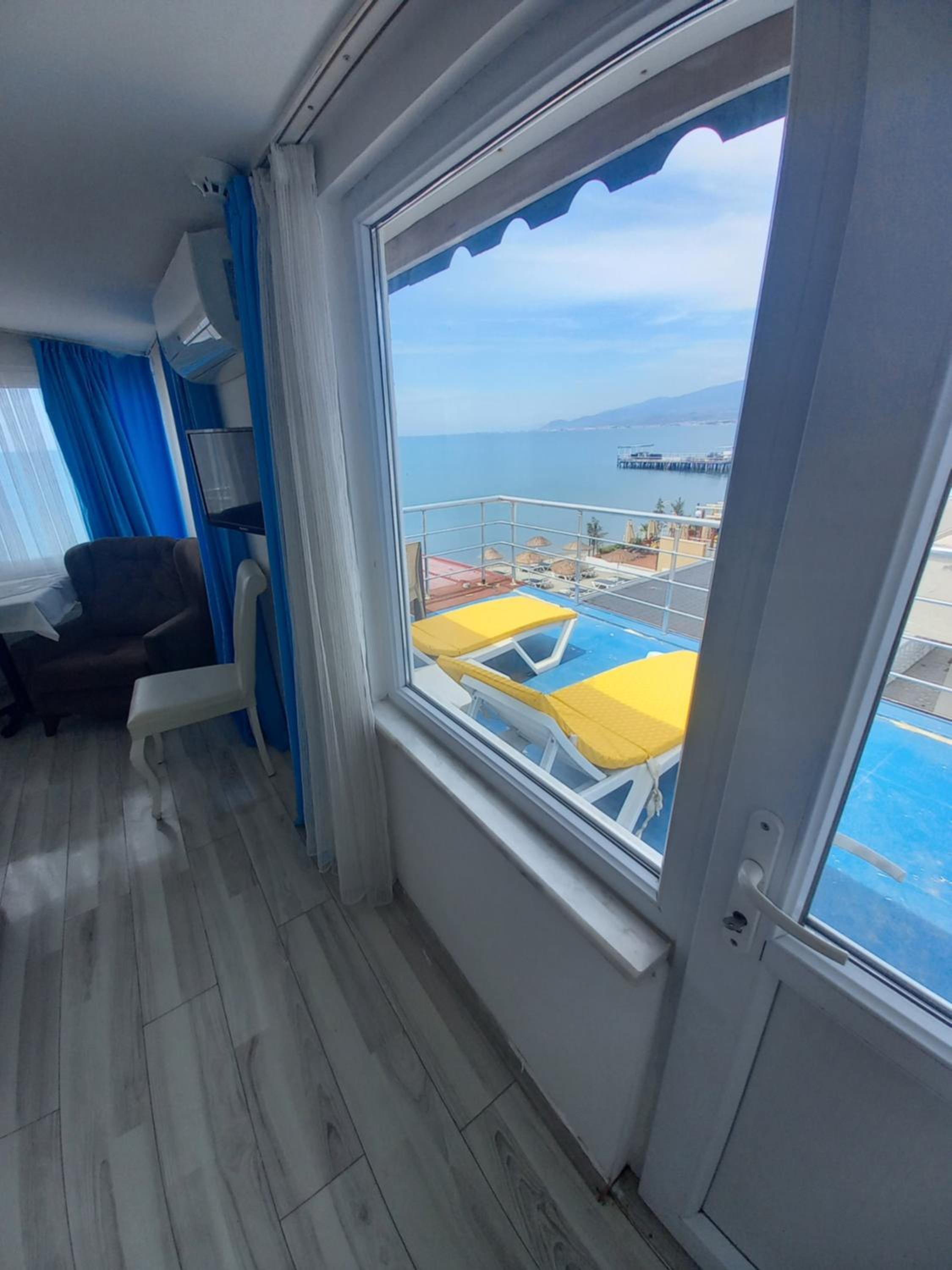 Paradise Hotel Akcay