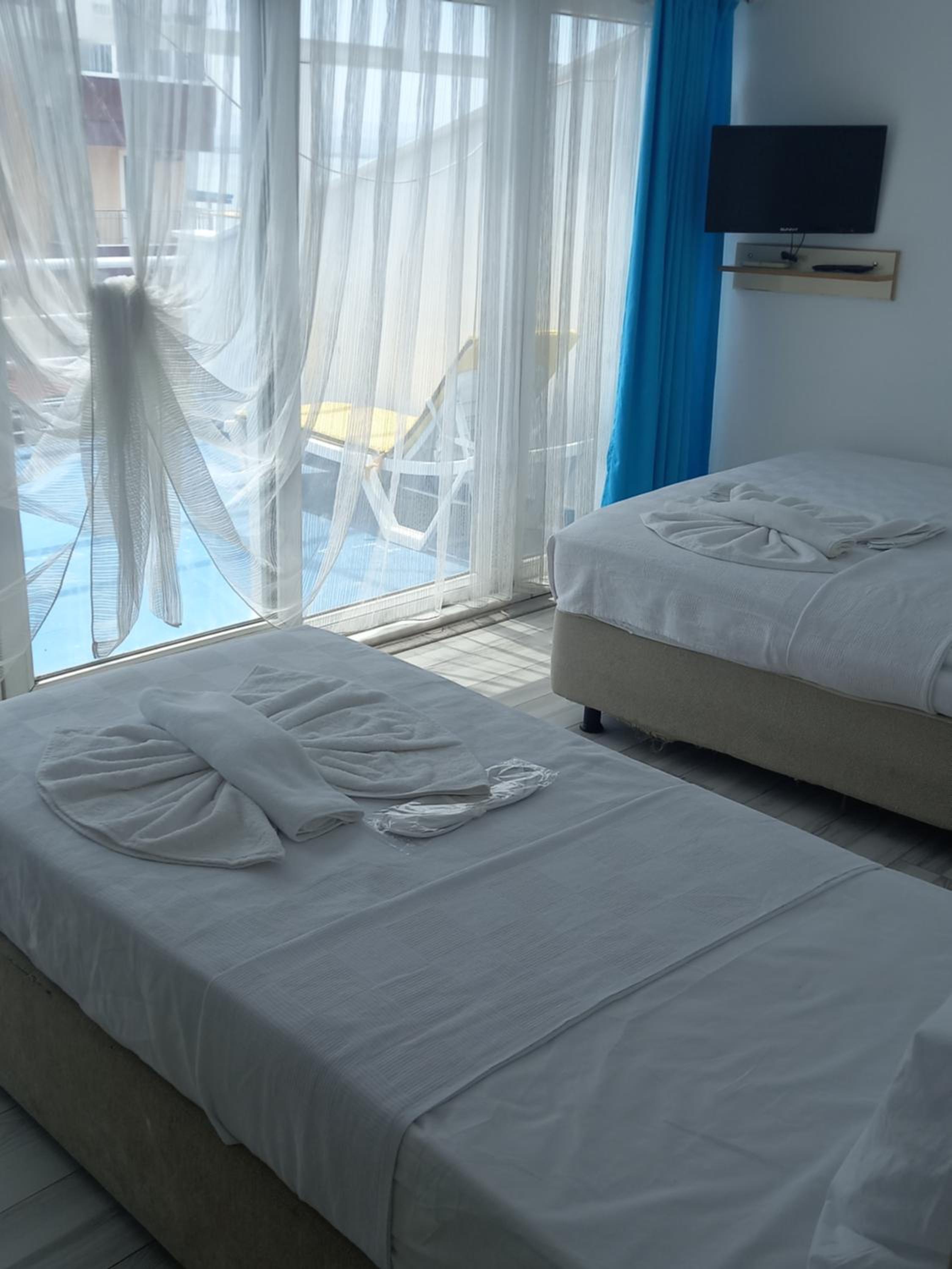 Paradise Hotel Akcay