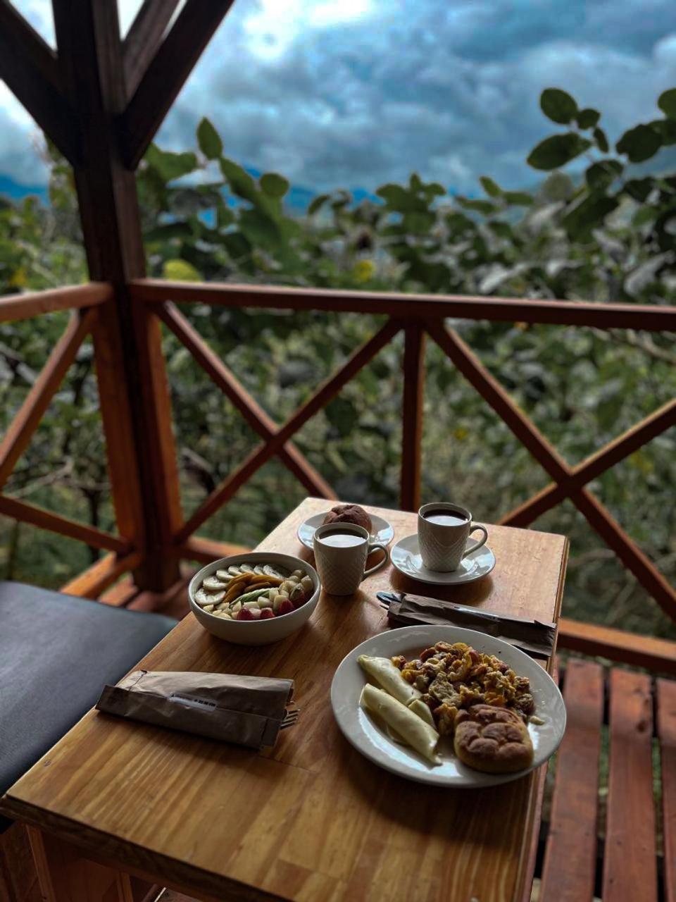 Glamping La Kumbre T con vista a las montañas