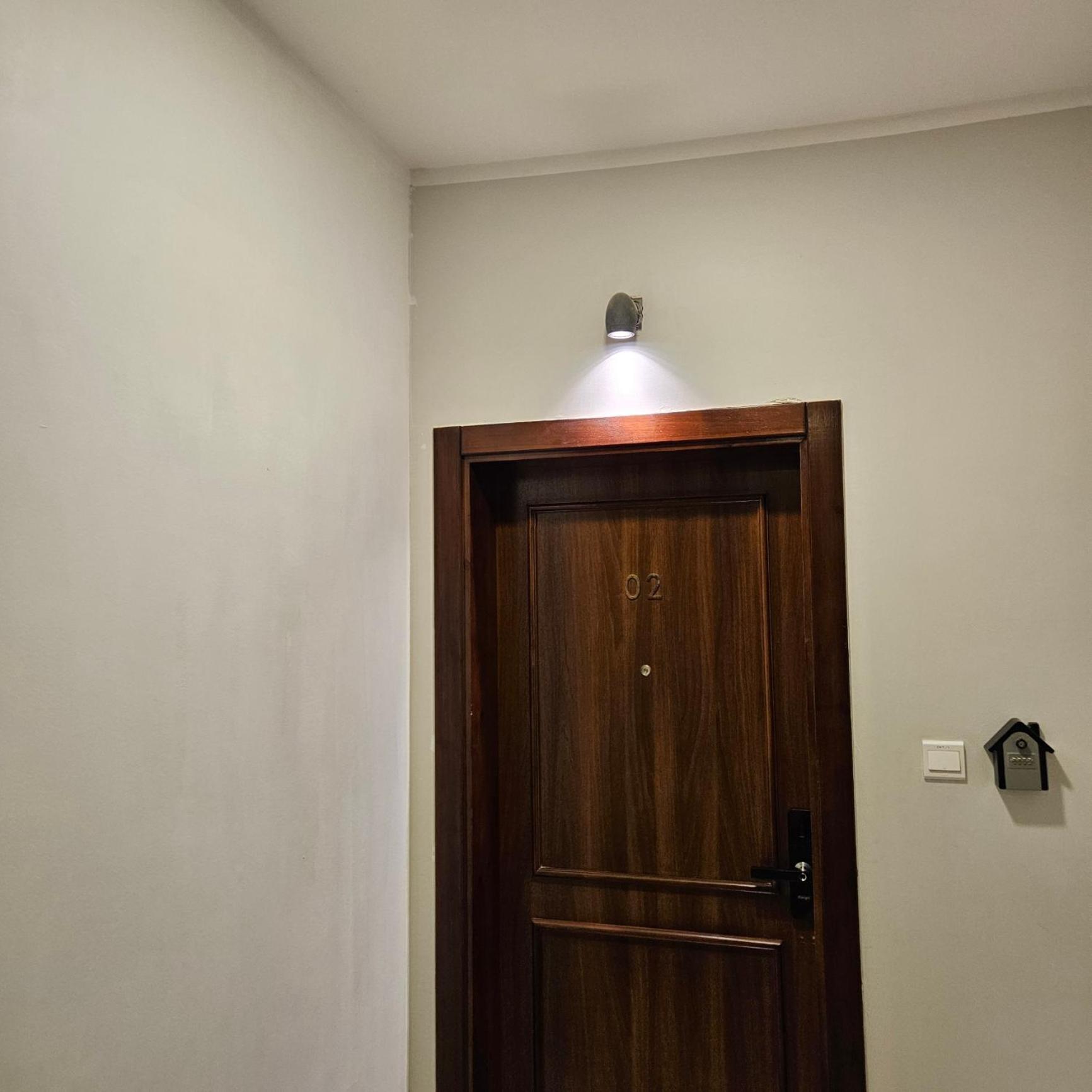 Harmony flat