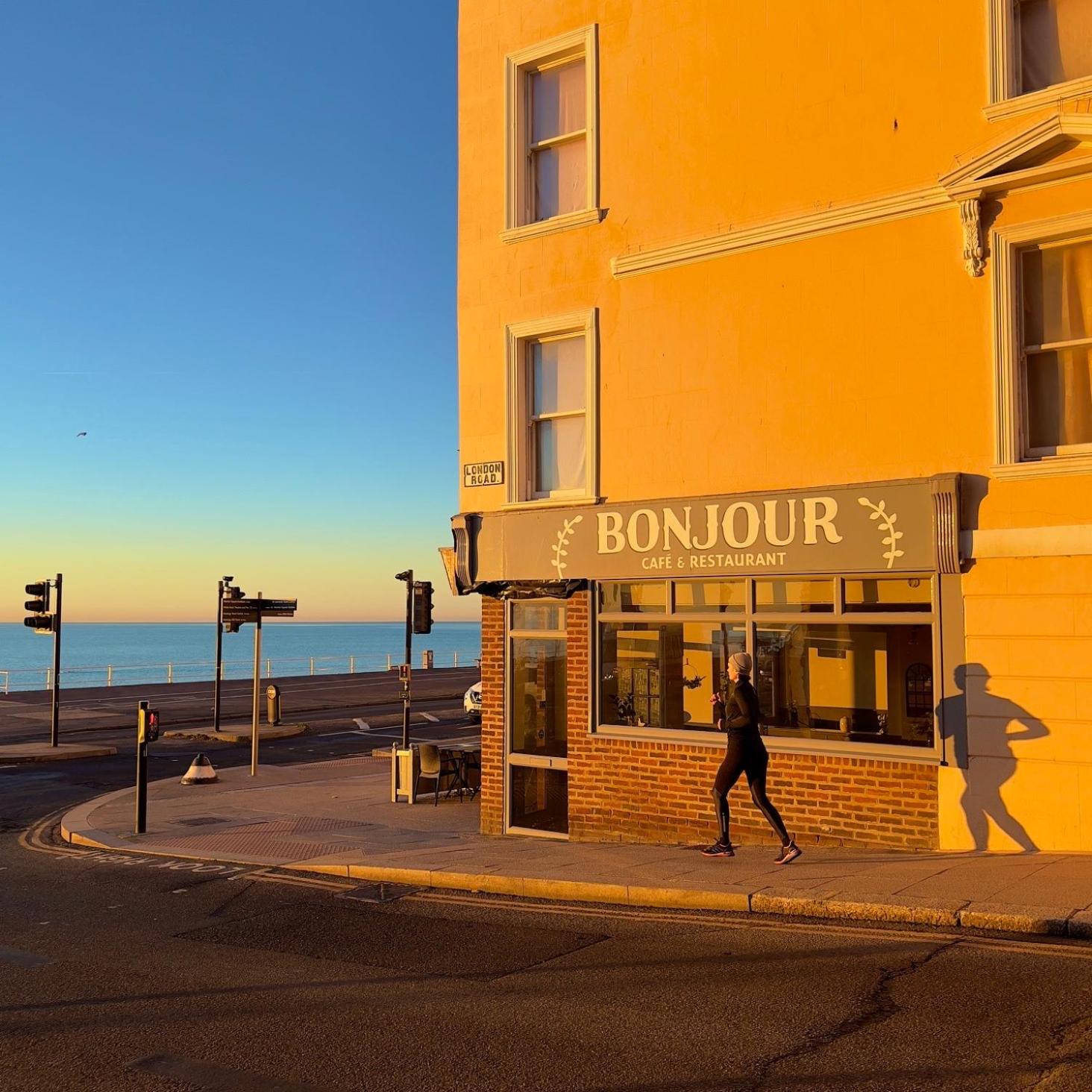 The Buttercup - 3 Double Bedrooms - 3 Minutes Walk to Beach