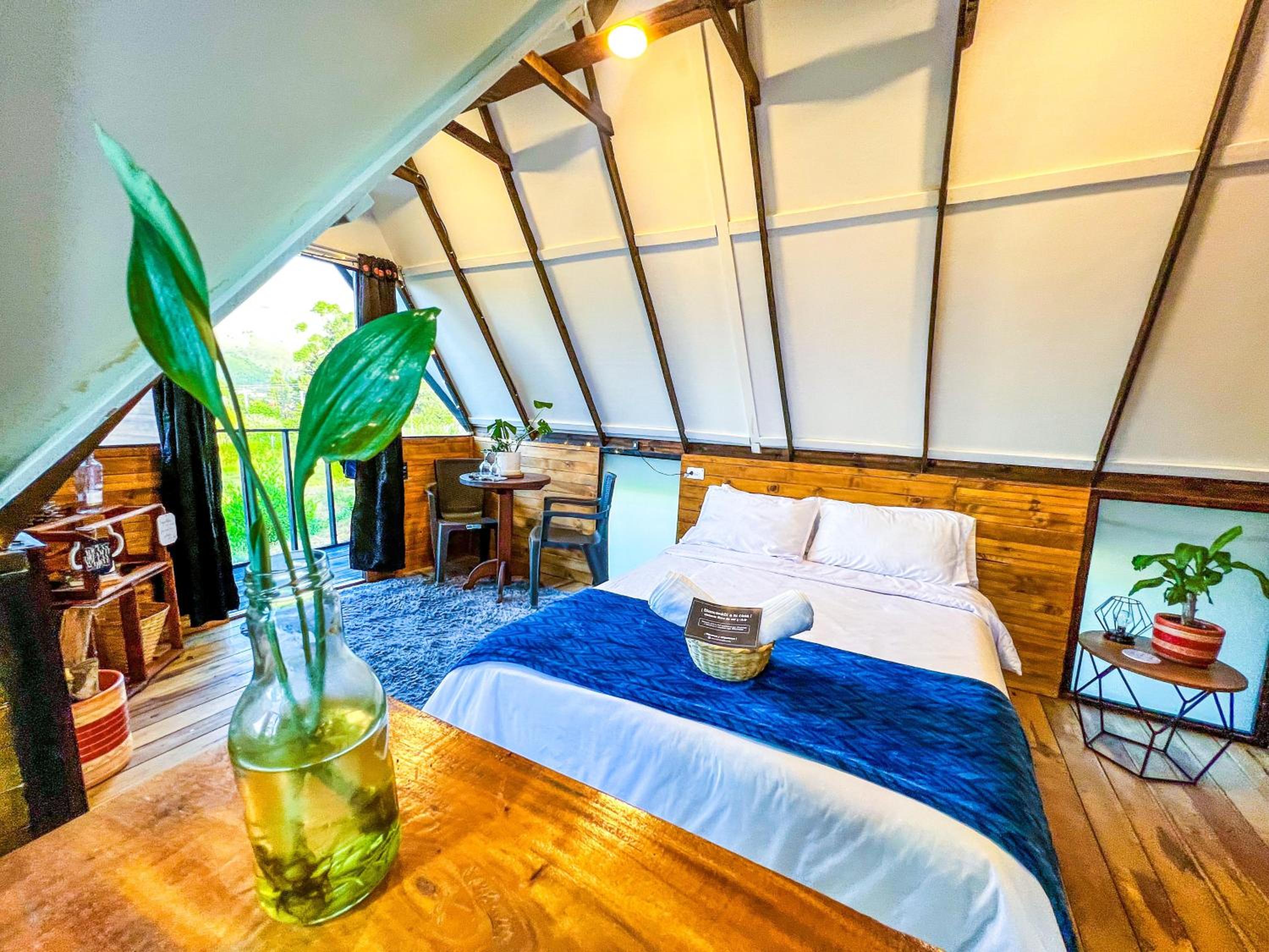 Glamping Chalet Deluxe cerca al centro de Villa de Leyva - By Serena Morena