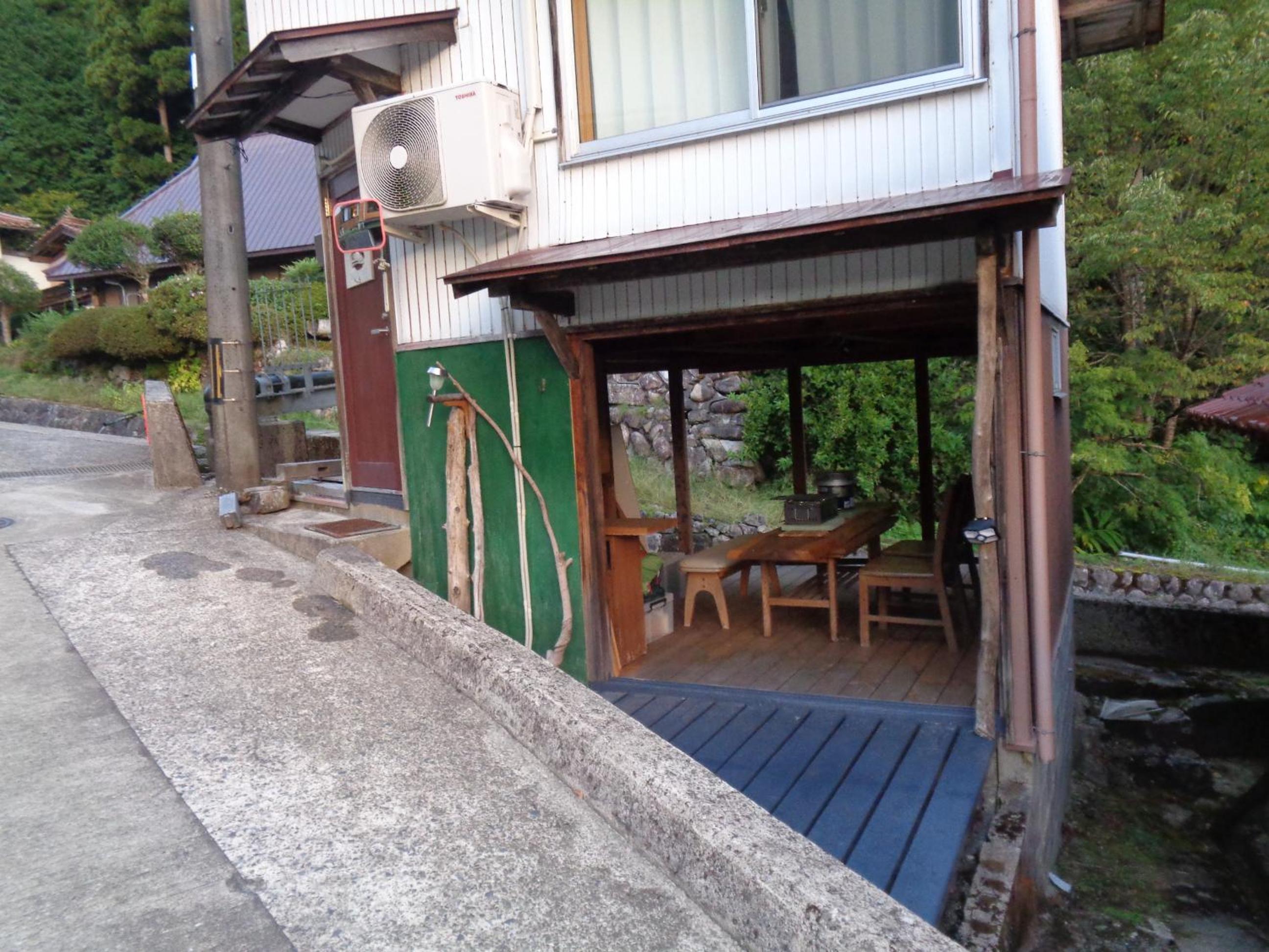 Photo 19
