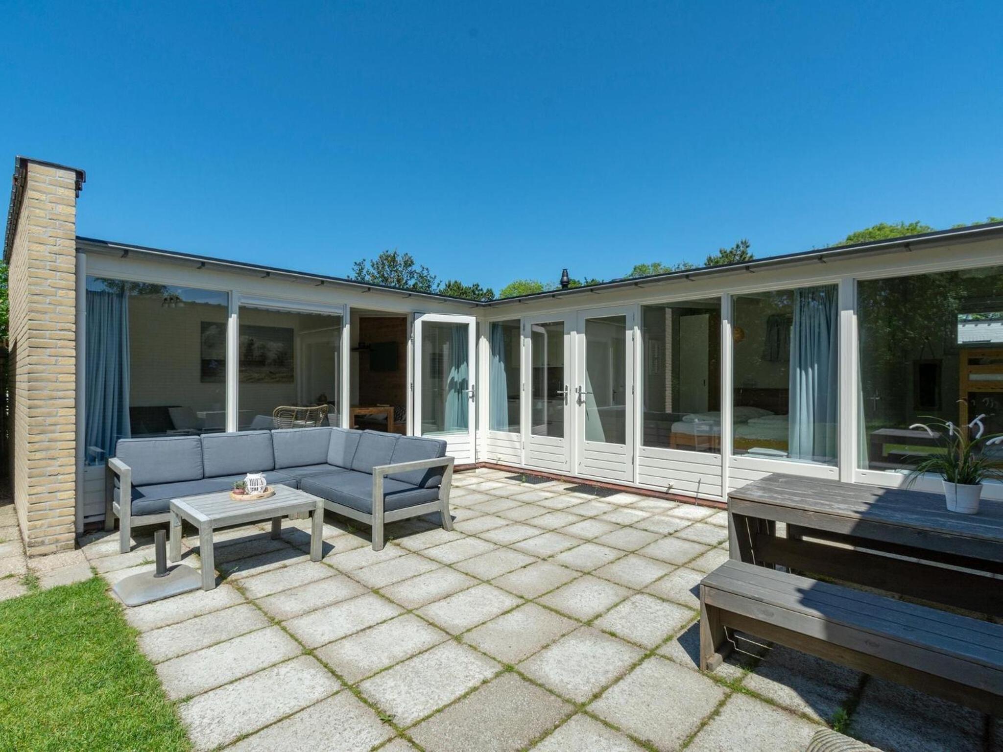Duinland 247modern bungalow for 6 guests view 5
