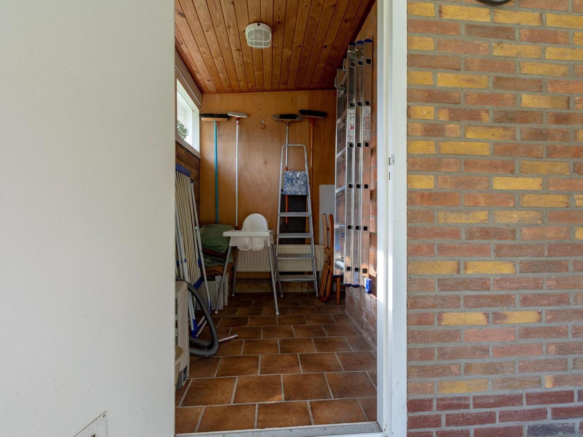 Photo 32