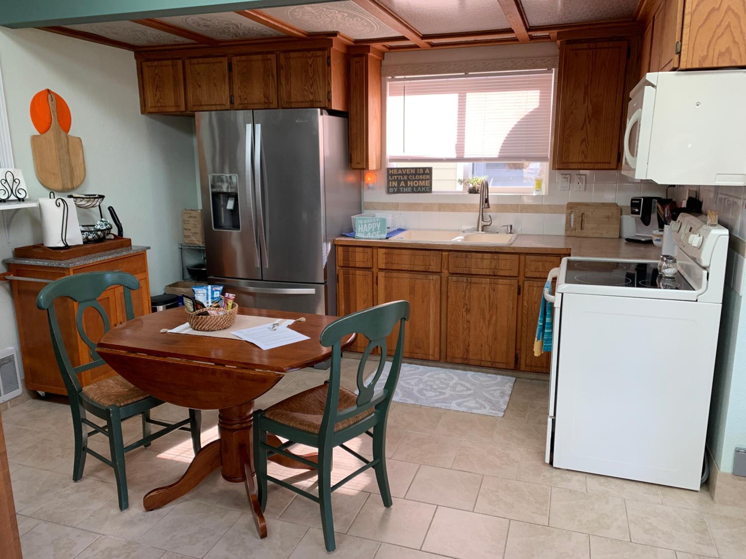 Lake Tapps Bungalow view 4