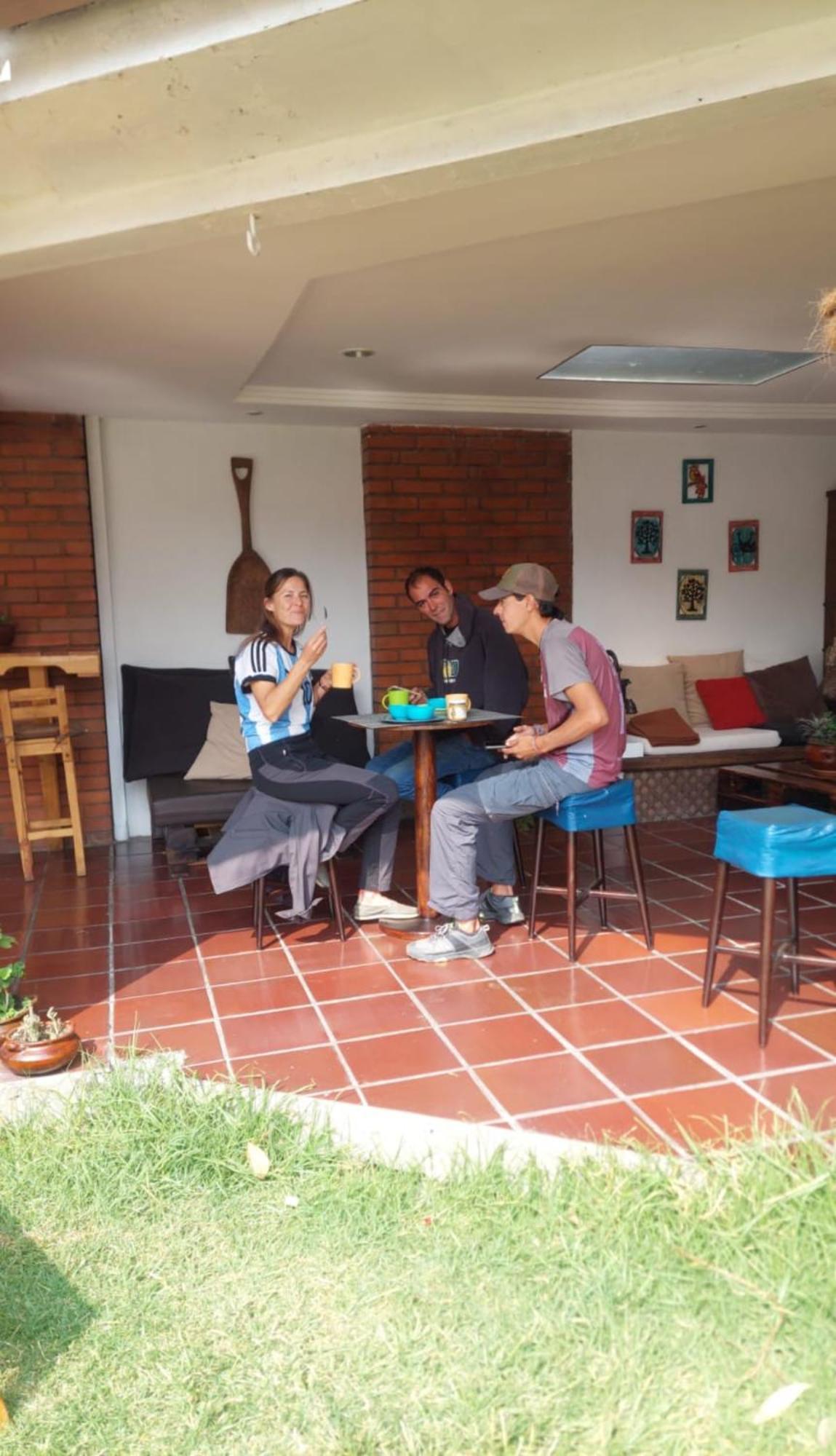 Hostel Mochiliers Bed and Breakfast view 4