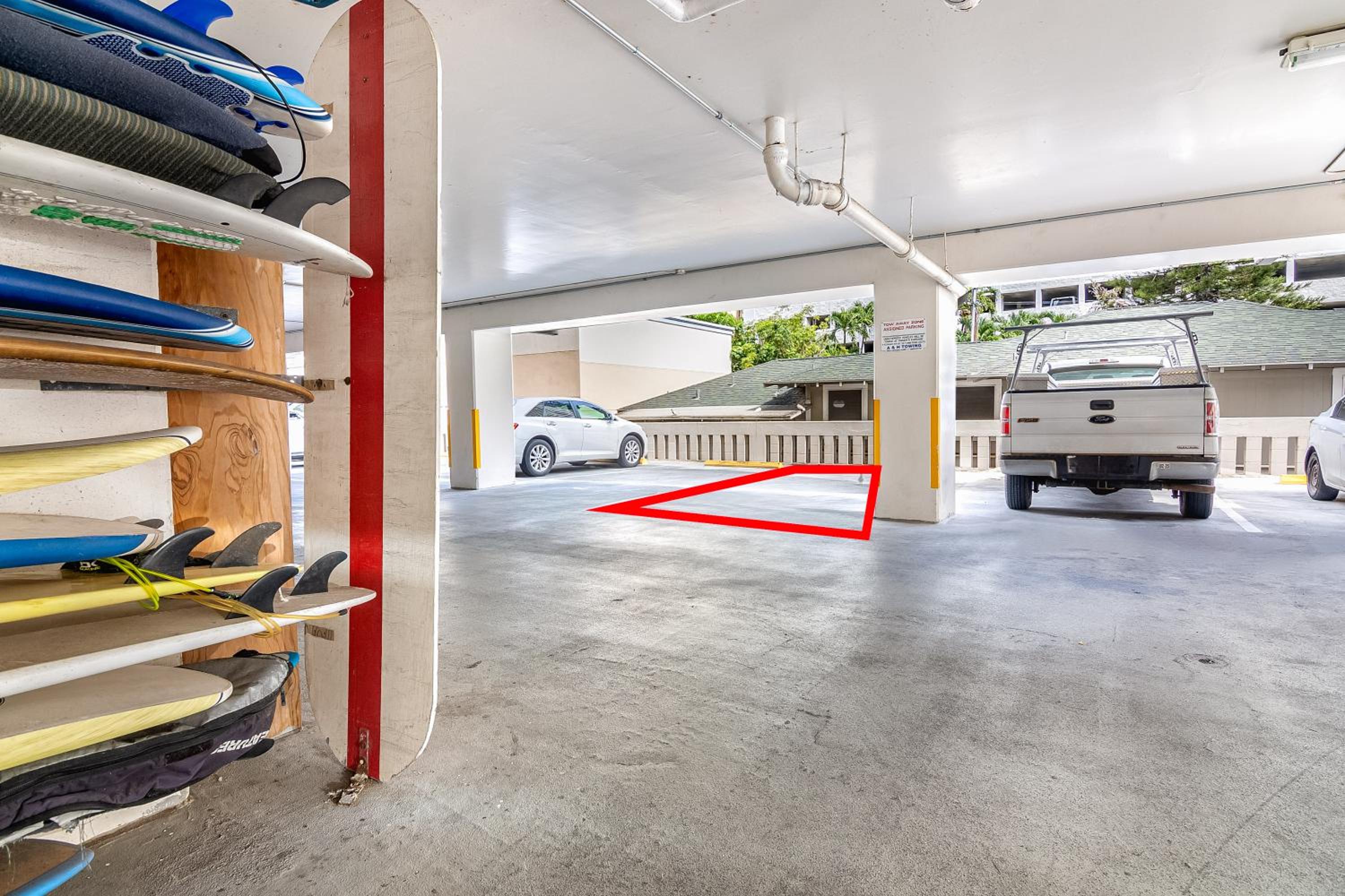 Kuhio at Waikiki 2BR and 2BA Condo Near Beach with Parking view 4