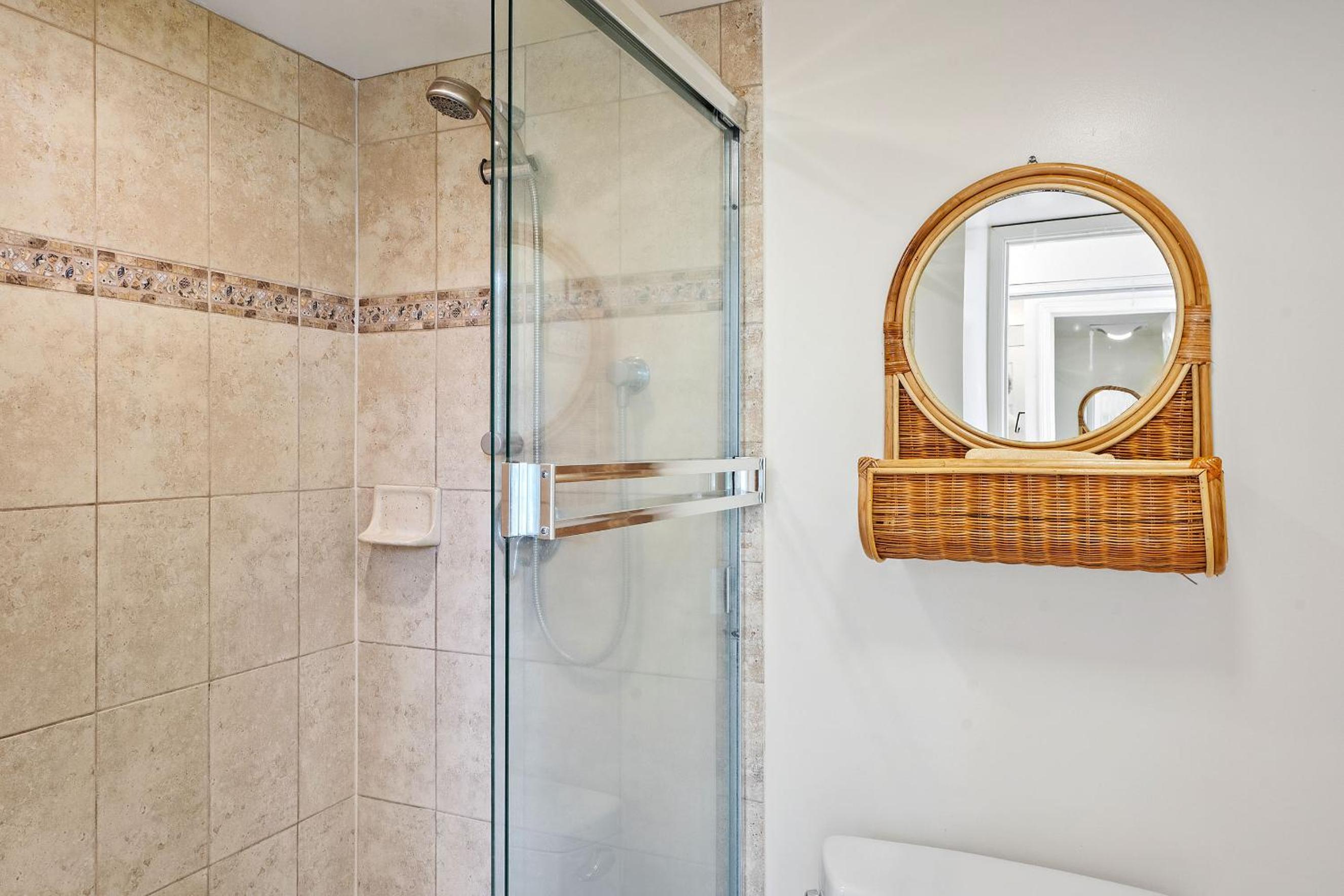 Kamaole Nalu 301 - Stunning Ocean Views, Renovated