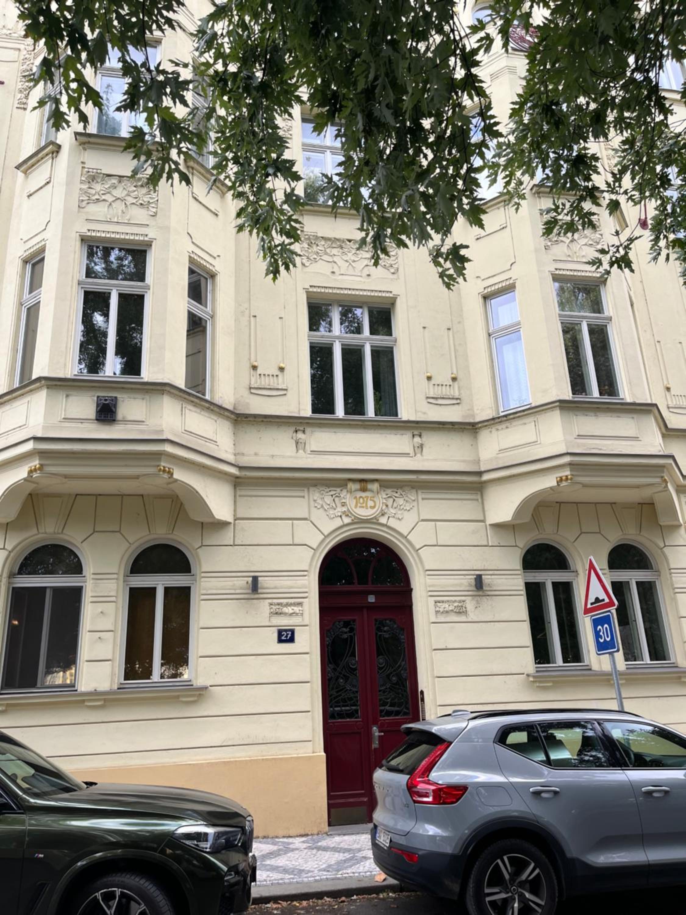 Retro apartment in Prague