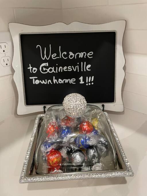 Charming Gainesville Townhome 1