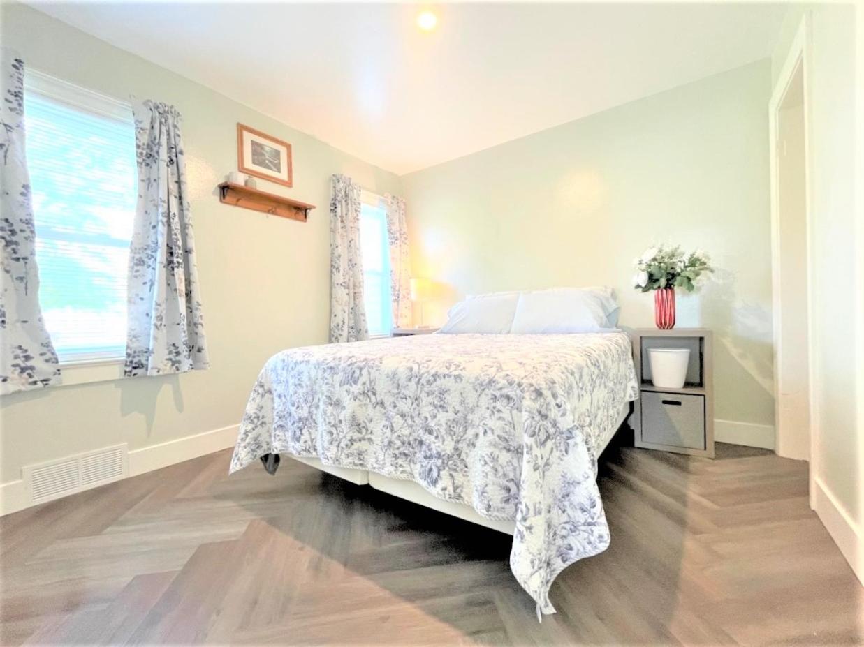Walnut - Family Neighborhood, Pet Friendly view 5