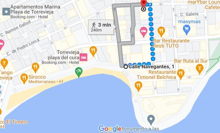 Calle Pedro Lorca Spacious Studio near Del Cura Beach , seafront with many reastoraunts, supermarket Masymas and pharmacy 24h view 4