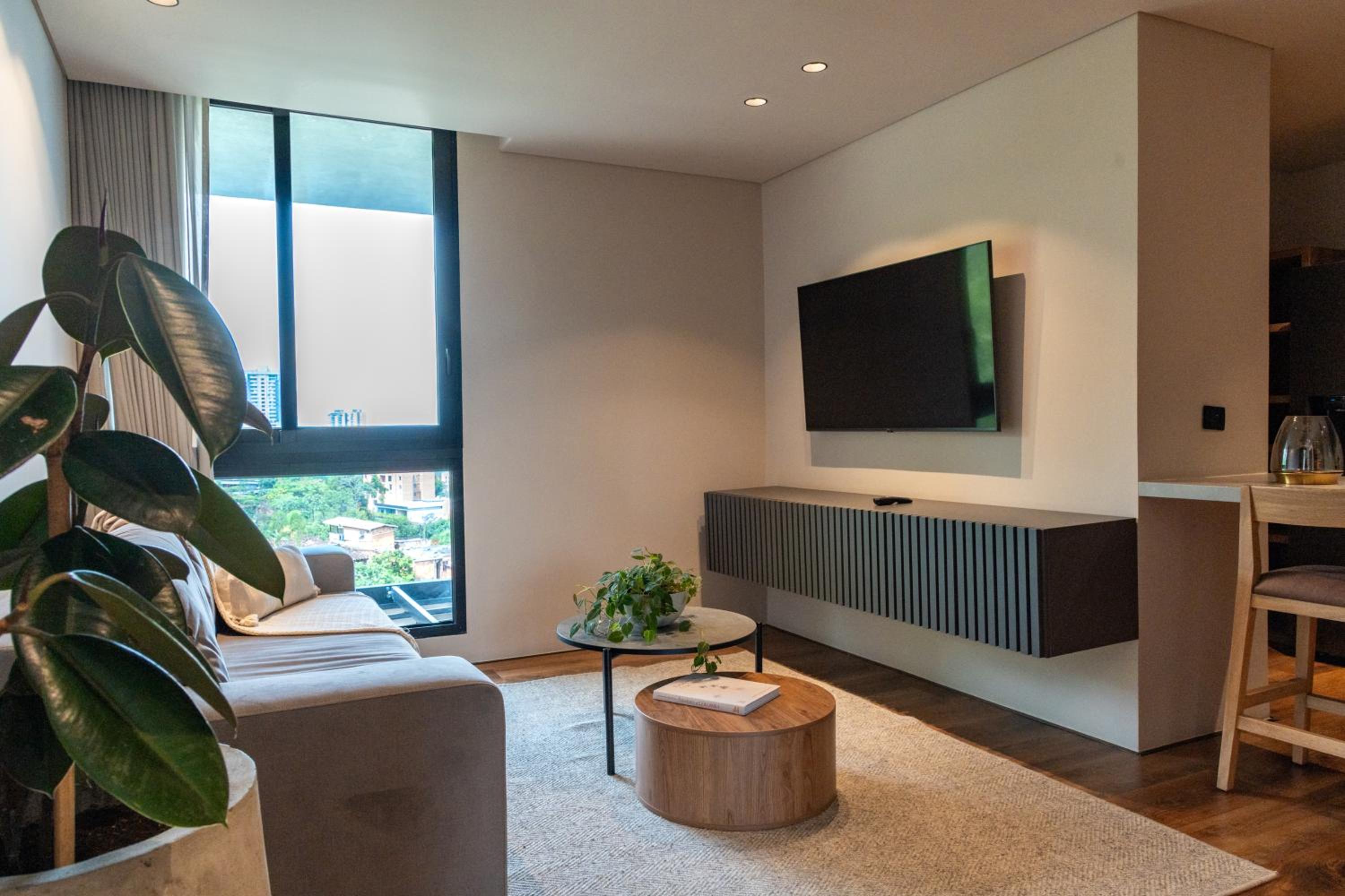 Kiin Living- 