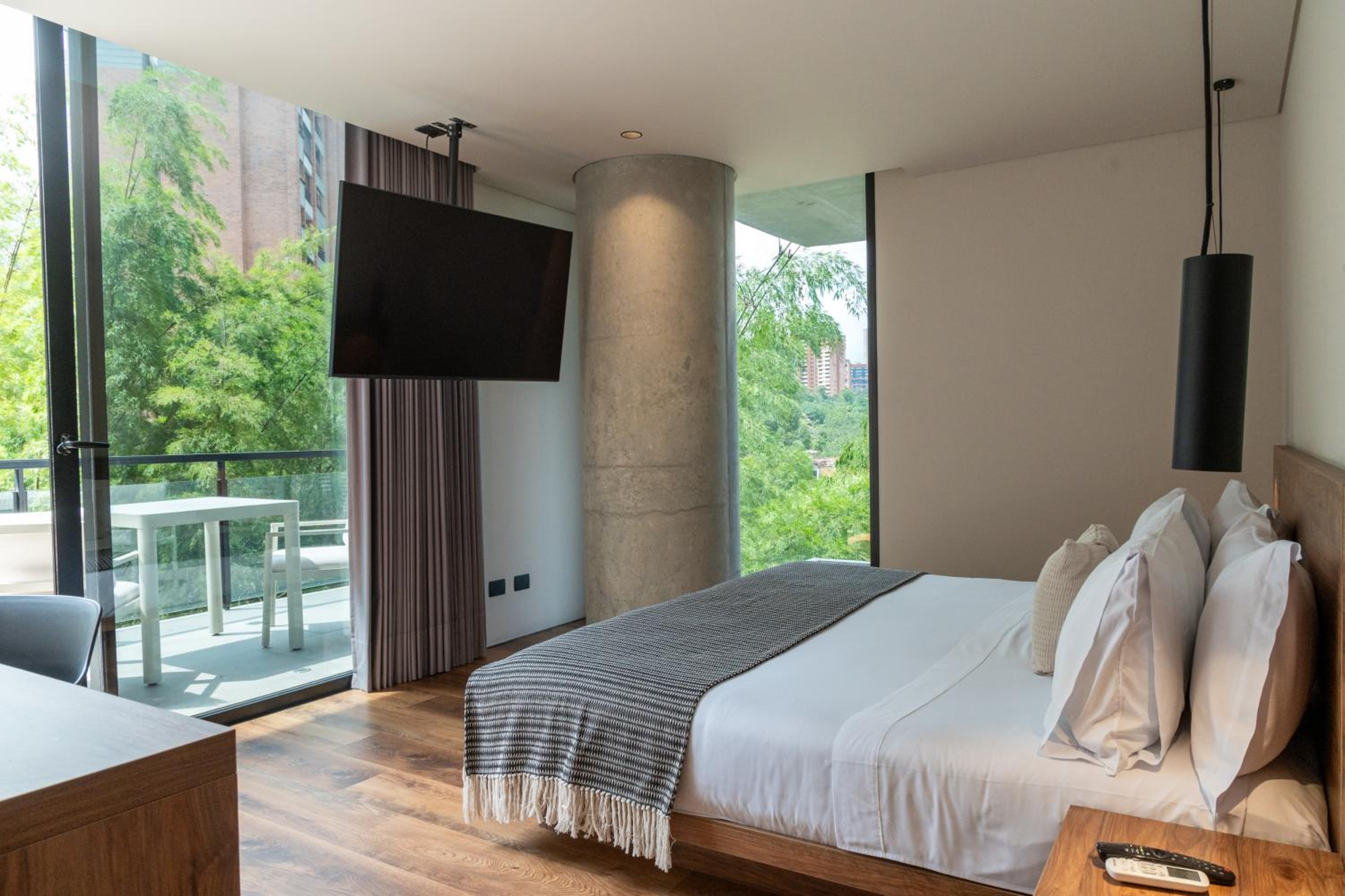 Kiin Living- 