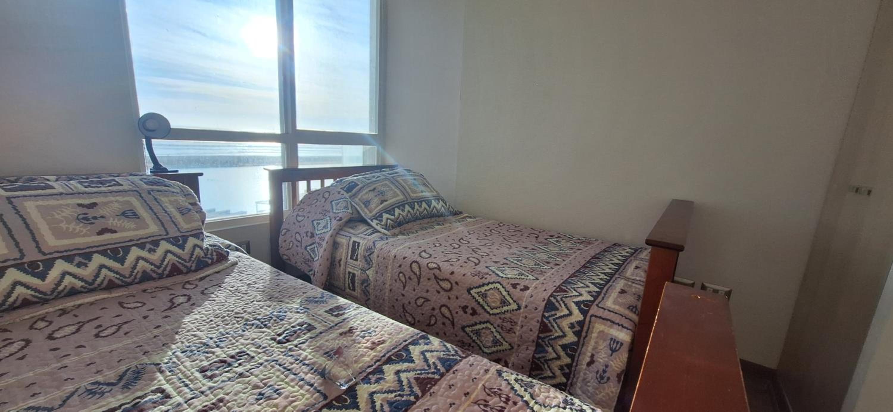 Depto 703 , edificio Coloso, Laguna Del Mar, Serena