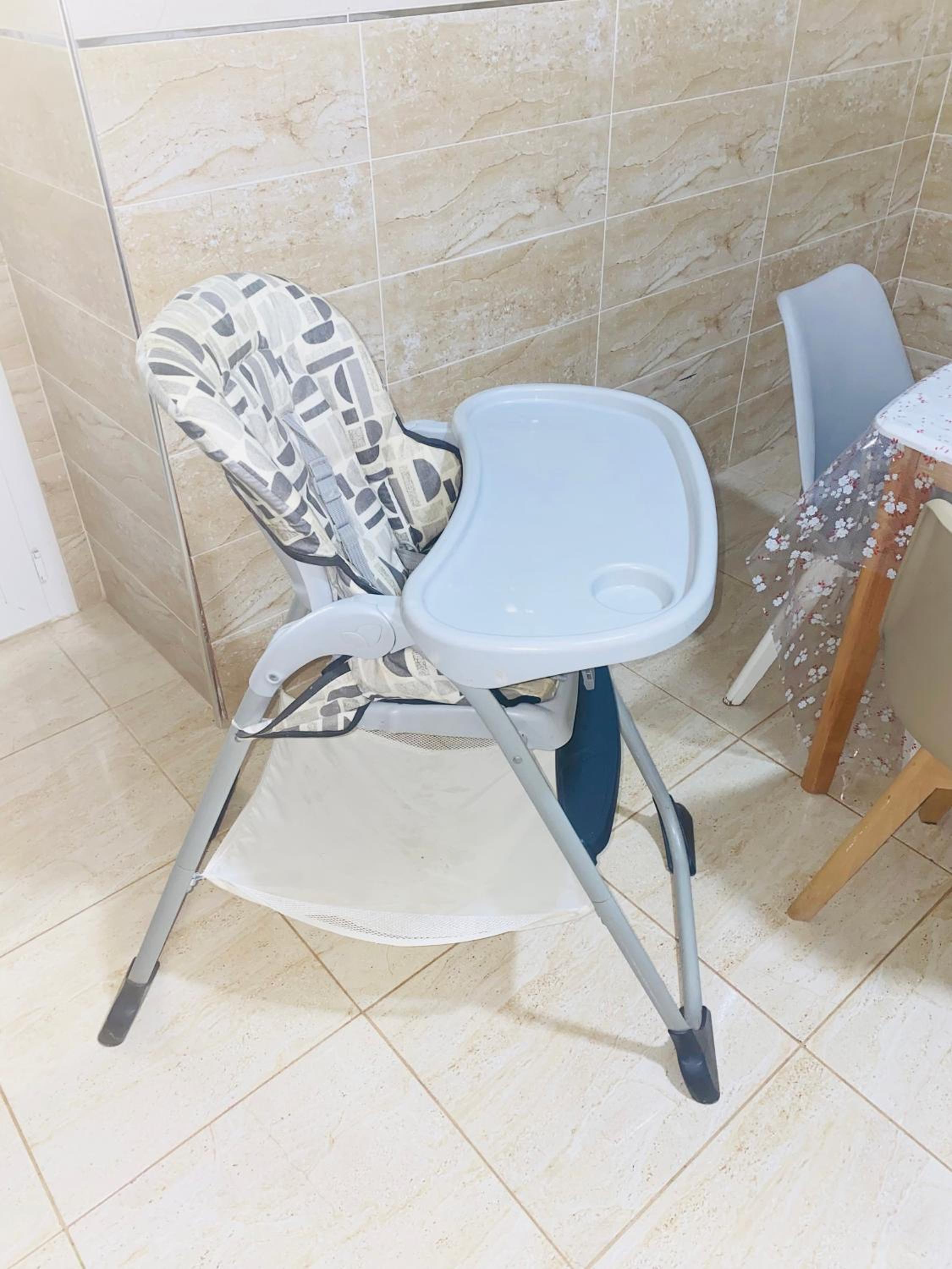 Appartement F5 spacieux équipé haut standing Mahelma Alger