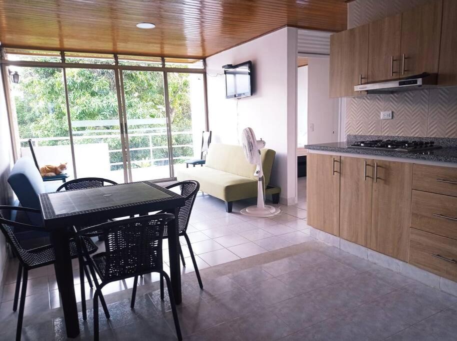 Ac APTO MELGAR CON PISCINA