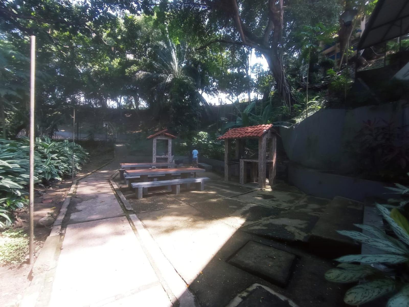 Ac APTO MELGAR CON PISCINA