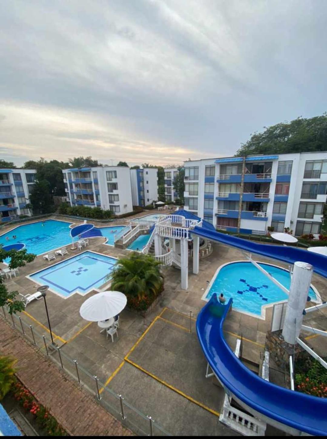 Ac APTO MELGAR CON PISCINA