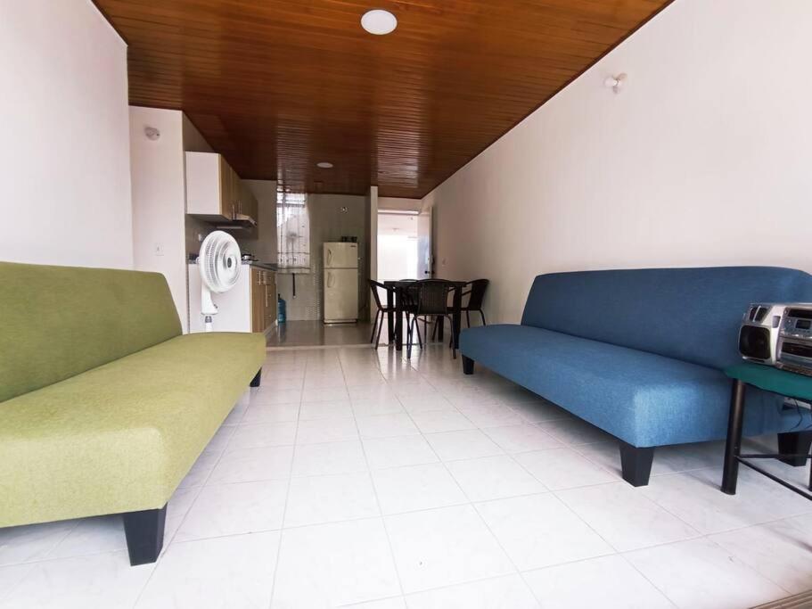 Ac APTO MELGAR CON PISCINA