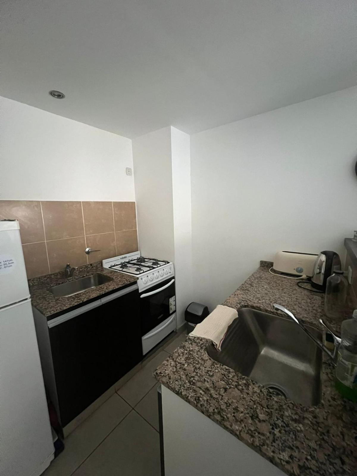 MONOAMBIENTE súper práctico para 2!