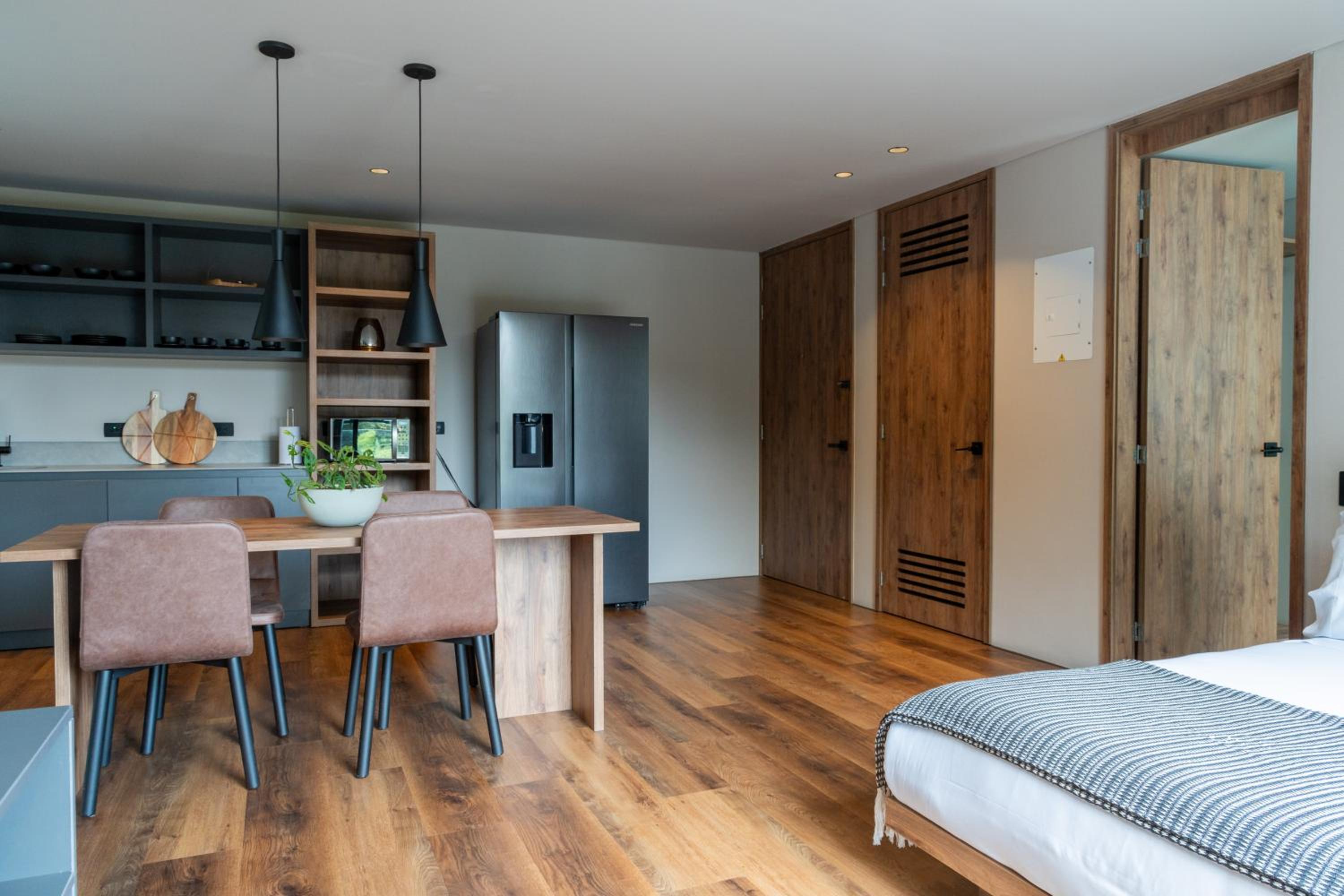 Kiin Living- 