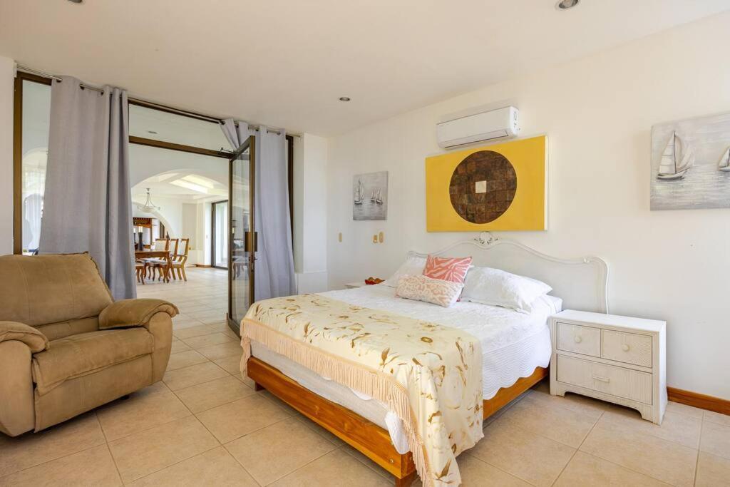 Private Beach Mansion Ocean View at Tambor Hills