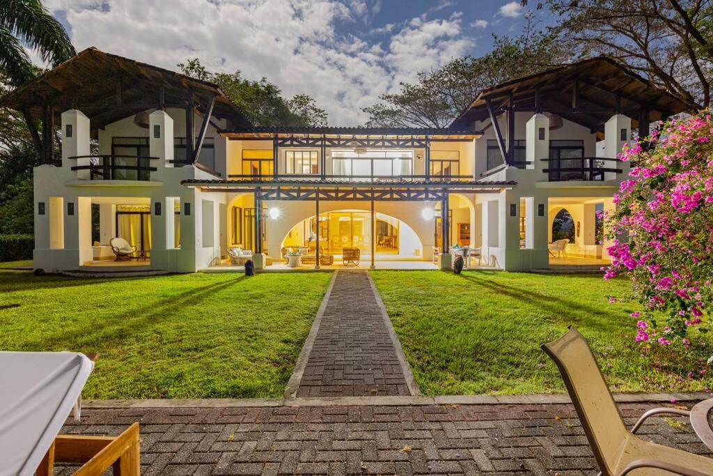 Private Beach Mansion Ocean View at Tambor Hills