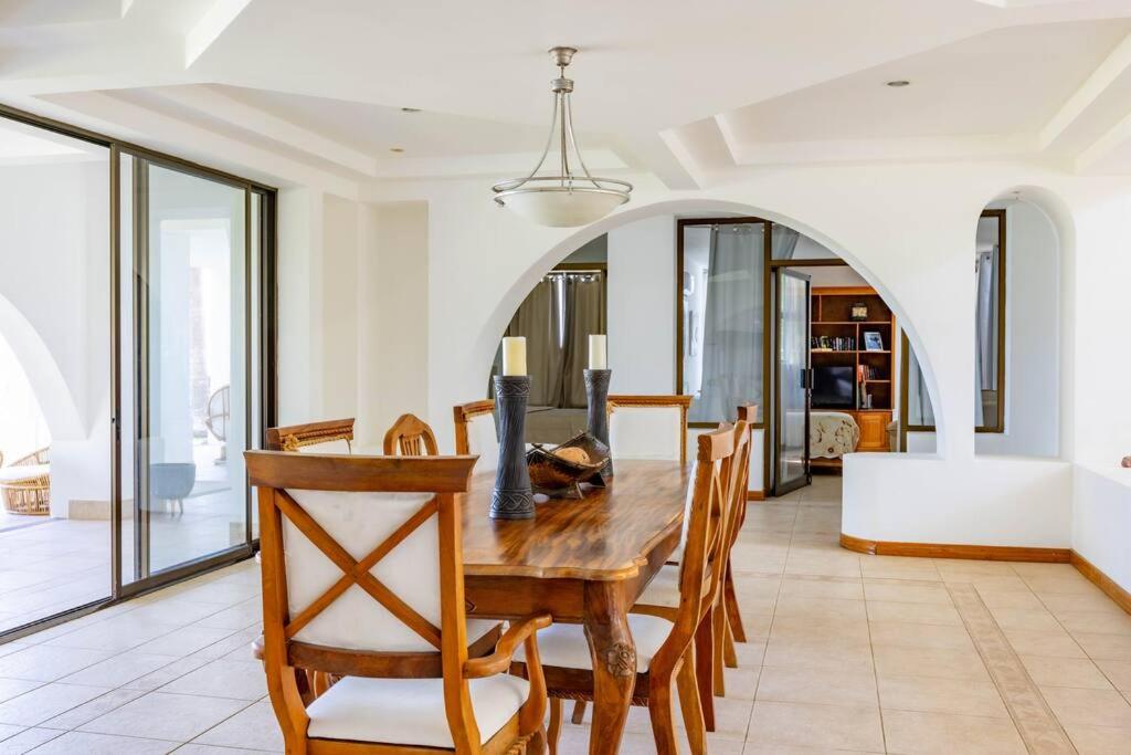 Private Beach Mansion Ocean View at Tambor Hills