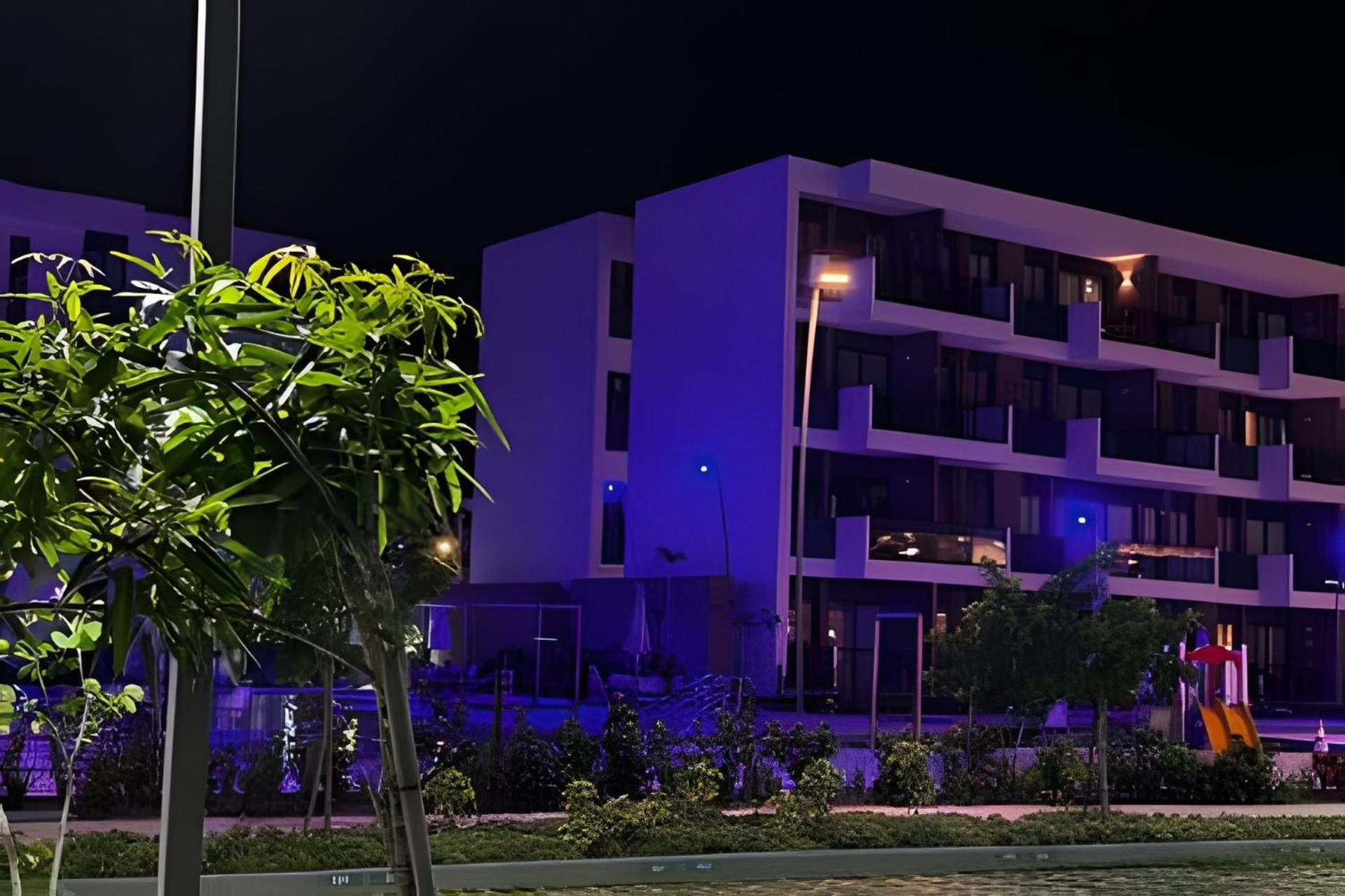 Makia Beach Experience